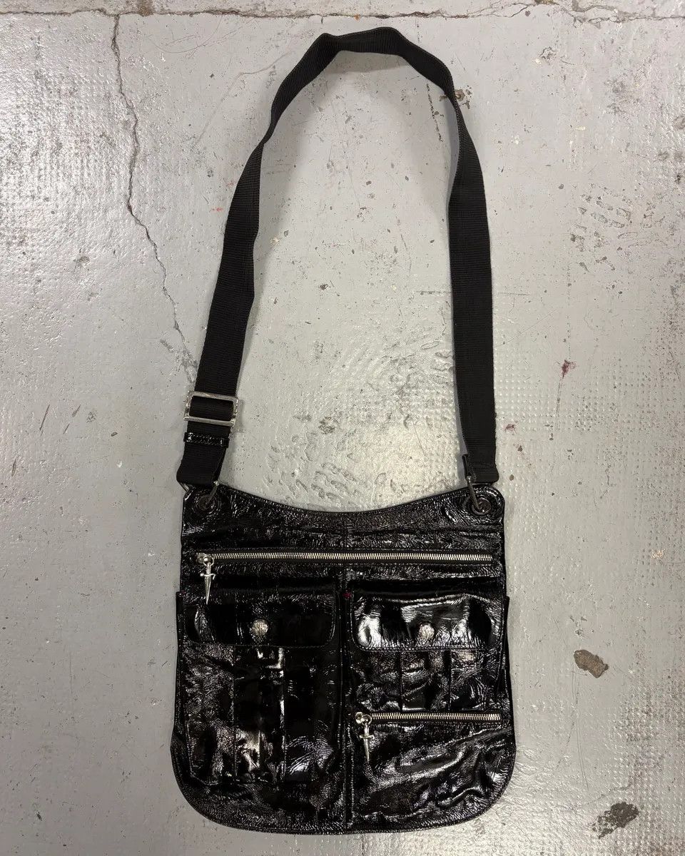 Vintage Cesare Paciotti Black Patent Leather Multi-Pocket Crossbody Bag Size ONE SIZE - 1 Thumbnail