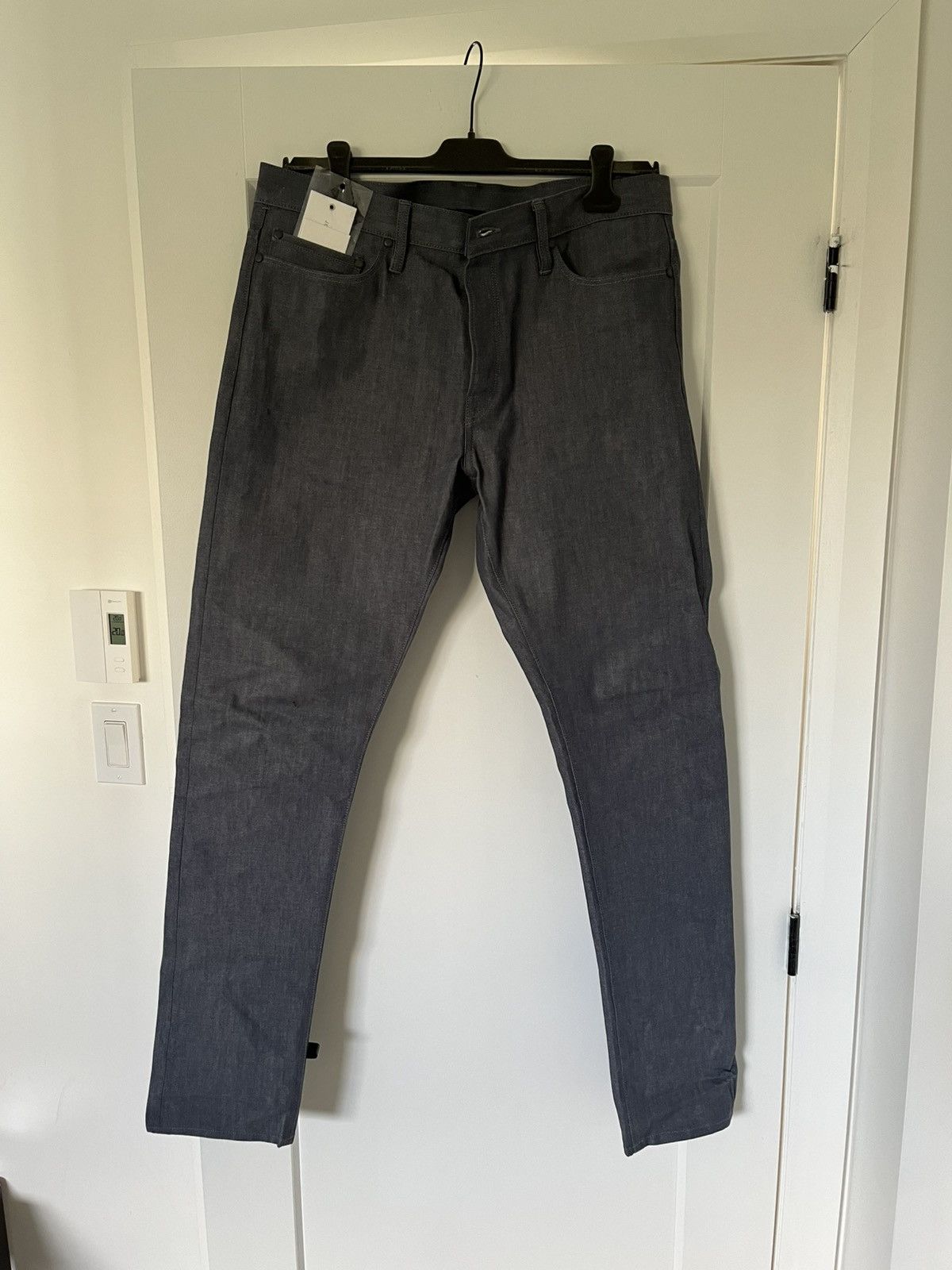 John Elliott John Elliot Slim Relaxed Jeans, The Cast 1 - Fuse - Size 33 Size US 33 - 1 Thumbnail