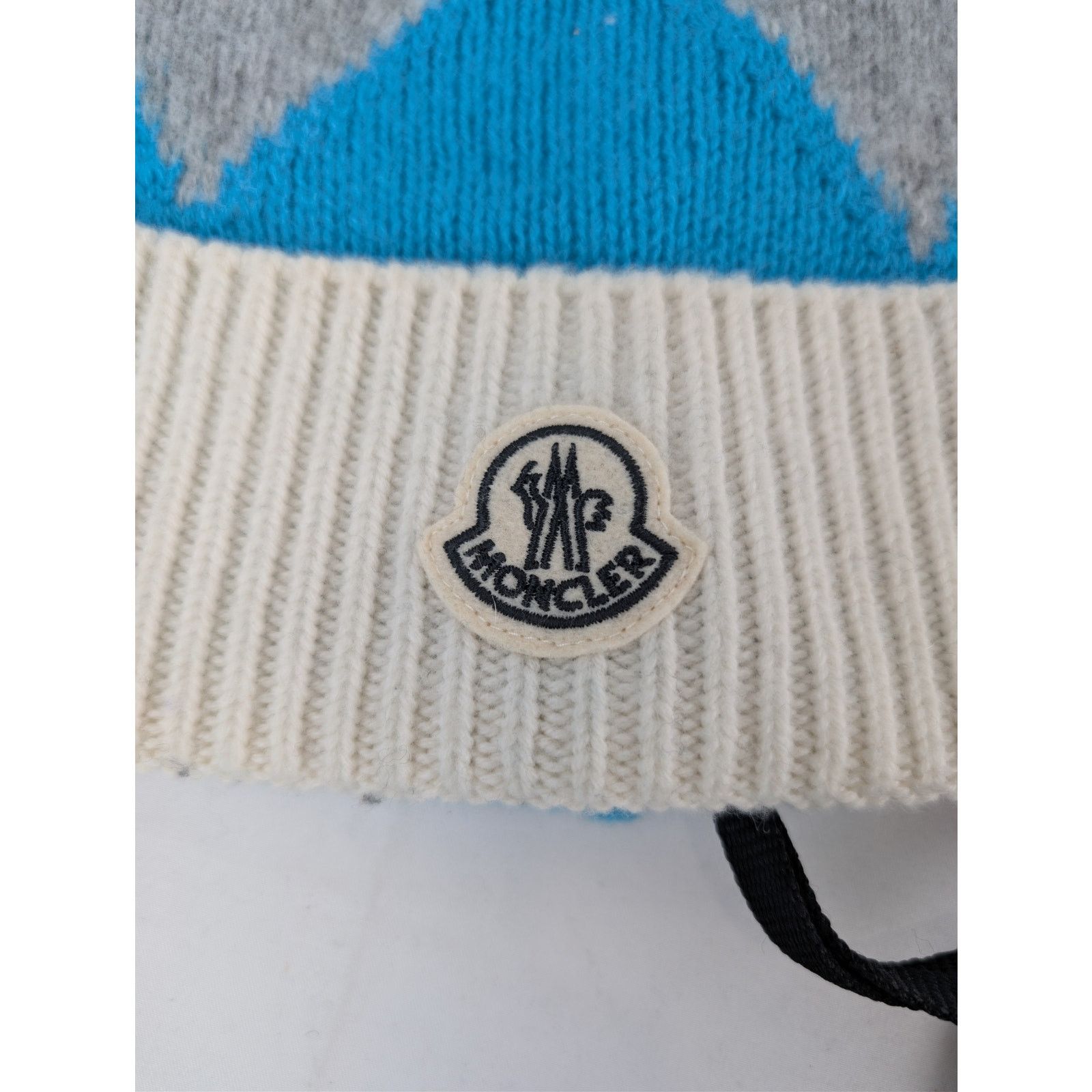 Moncler o1rshd1 Size: OS / Berretto Tricot Beanie Cap / Hat in Grey Size ONE SIZE - 3 Thumbnail