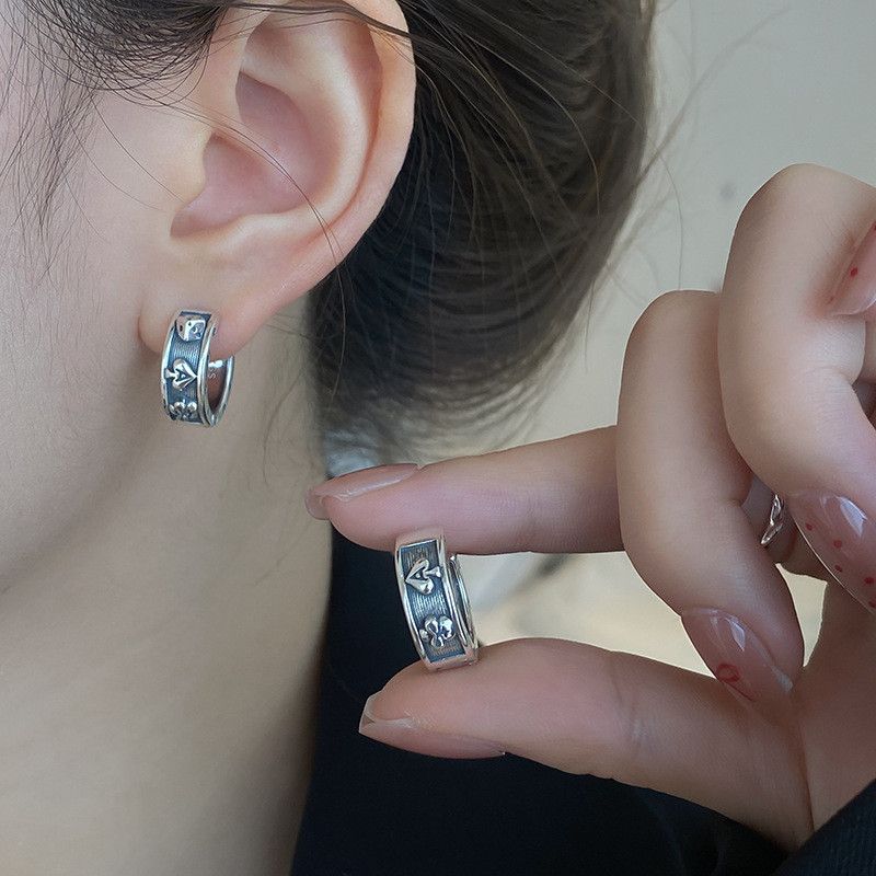 Jewelry × Sterling Silver Poker Dice Matchless Earrings One Pairs Chrome Jewelry Size ONE SIZE - 3 Thumbnail