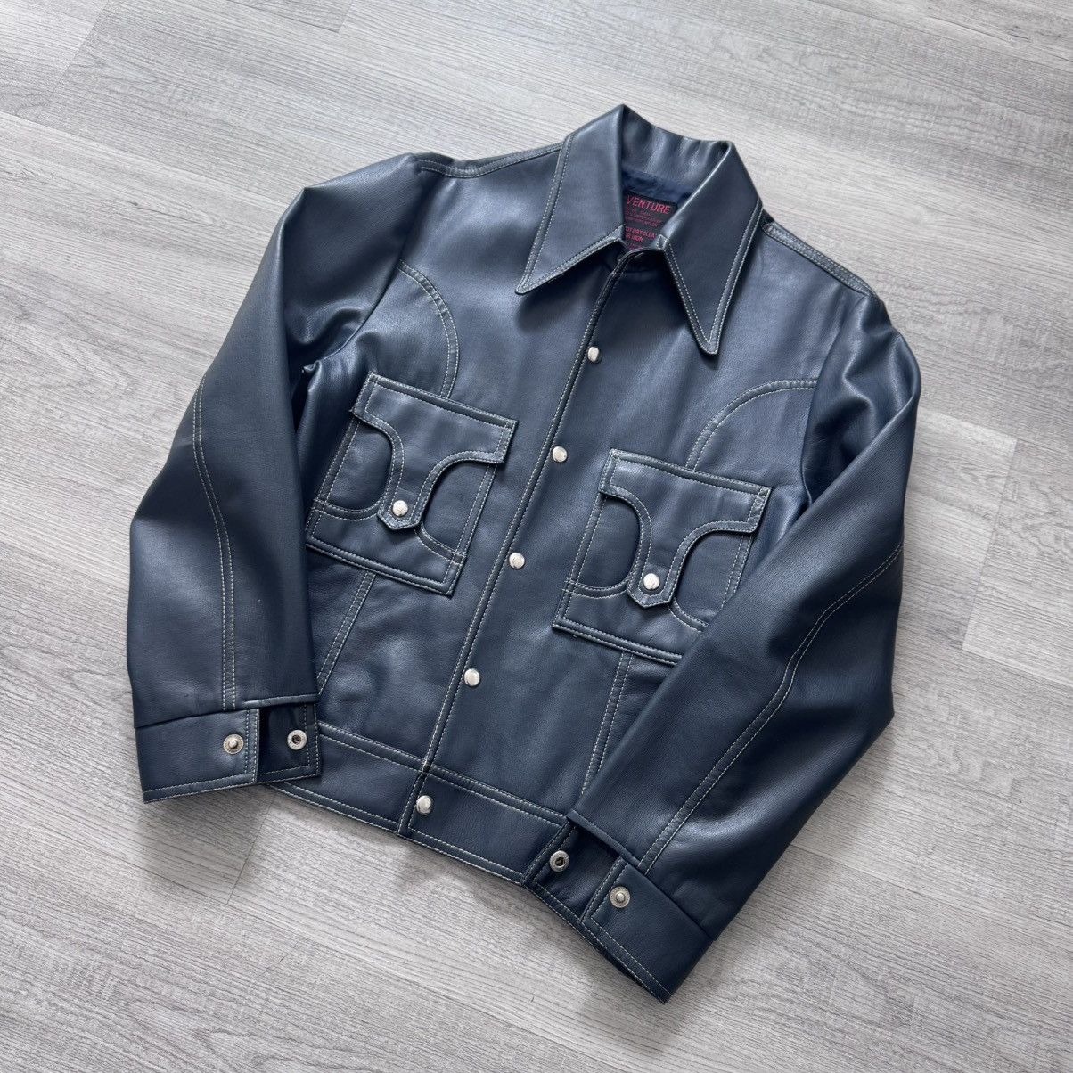 Vintage Vintage Vinyl Leather Jacket Size S Size US S / EU 44-46 / 1 - 2 Thumbnail