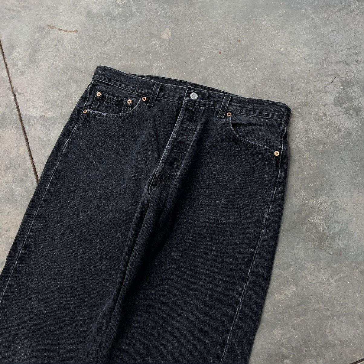 Levi's Vintage Levi’s 501 Jeans Black Denim 34x33 Size US 34 / EU 50 - 5 Thumbnail