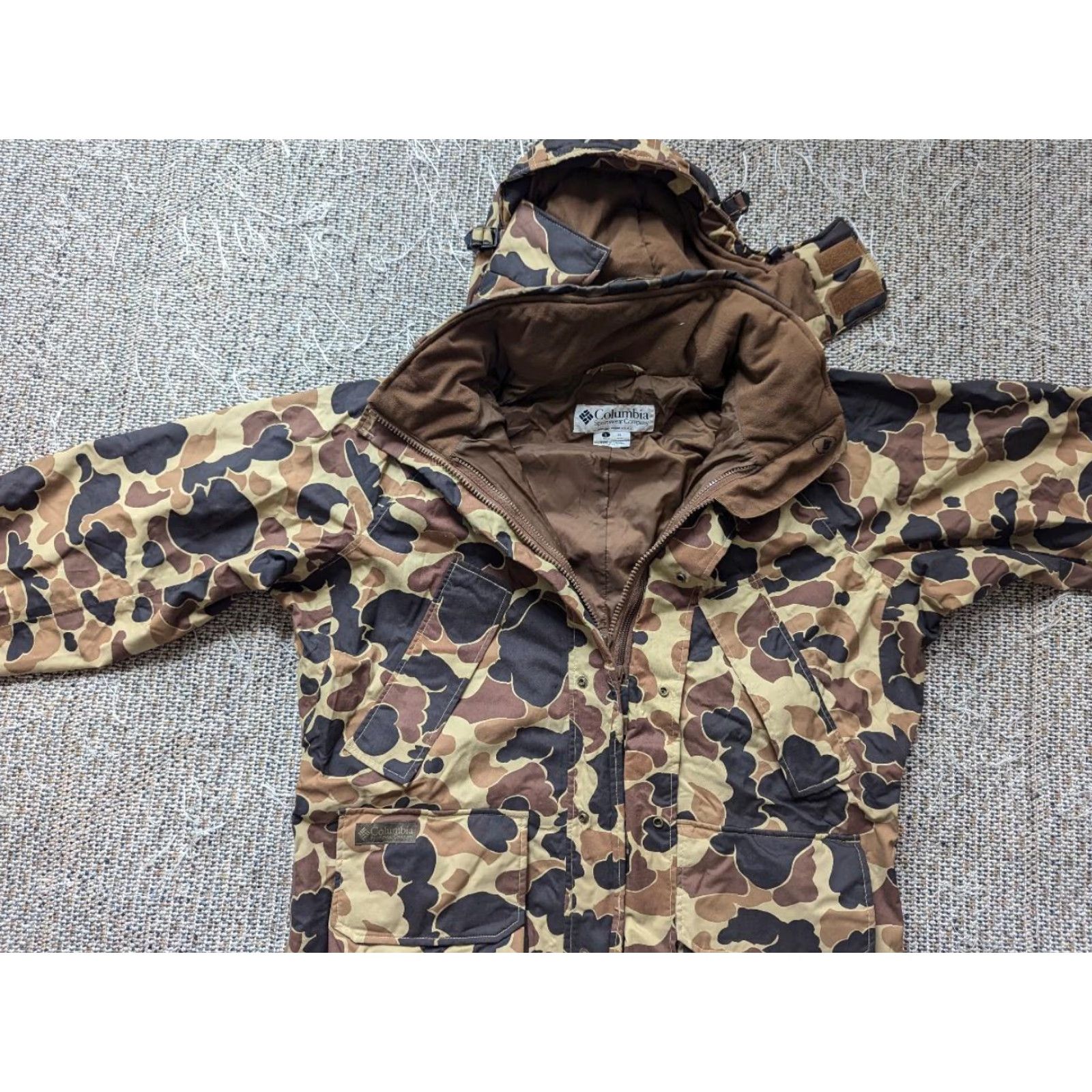 Vintage VINTAGE Columbia Fishtail Parka camouflage L Mens Regular Nylon Coat Woodland M51 military style HUNTING Size US L / EU 52-54 / 3 - 4 Thumbnail