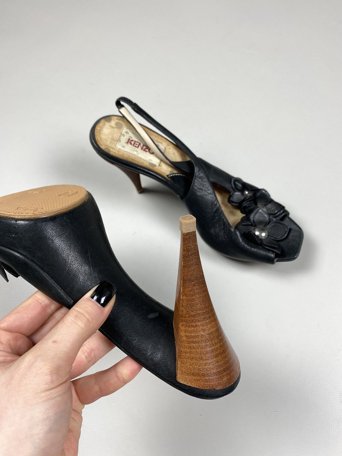 Kenzo × Vintage Kenzo vintage ladies leather heels size 39 Size US 8.5 / IT 38.5 - 14 Thumbnail
