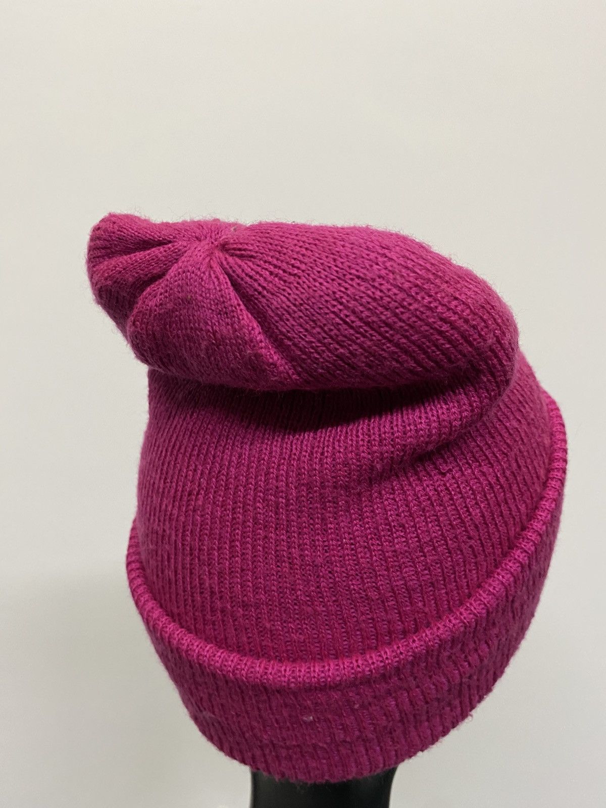 Fiorucci Foorucci Italy Embroidery Beanie Hat Size ONE SIZE - 4 Thumbnail