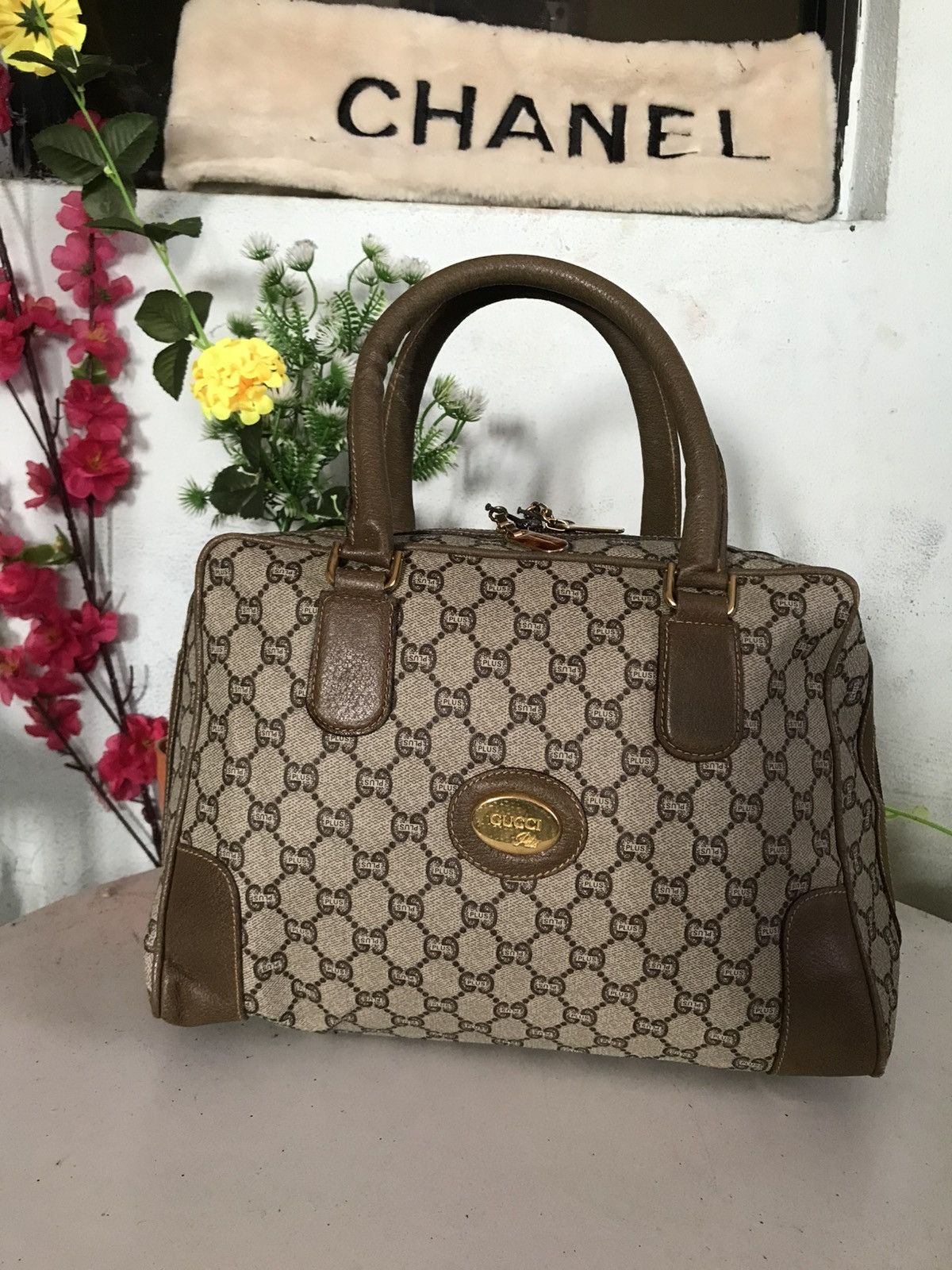 Paolo Gucci Vintage Gucci Plus GG Boston Bag Size ONE SIZE - 2 Thumbnail