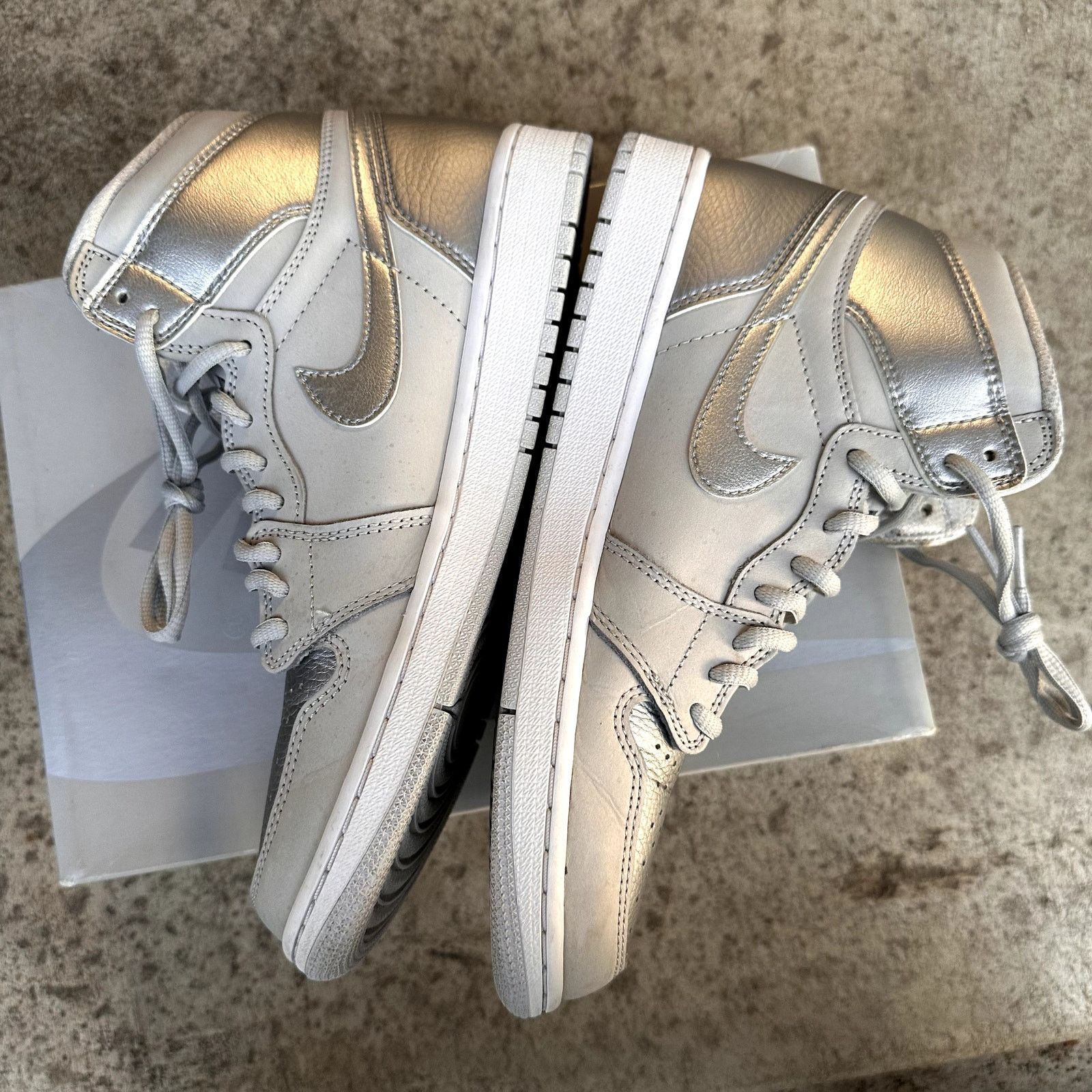 Jordan Brand Jordan 1 Co.jp Silver (2020) Size US 8.5 / EU 41-42 - 2 Thumbnail