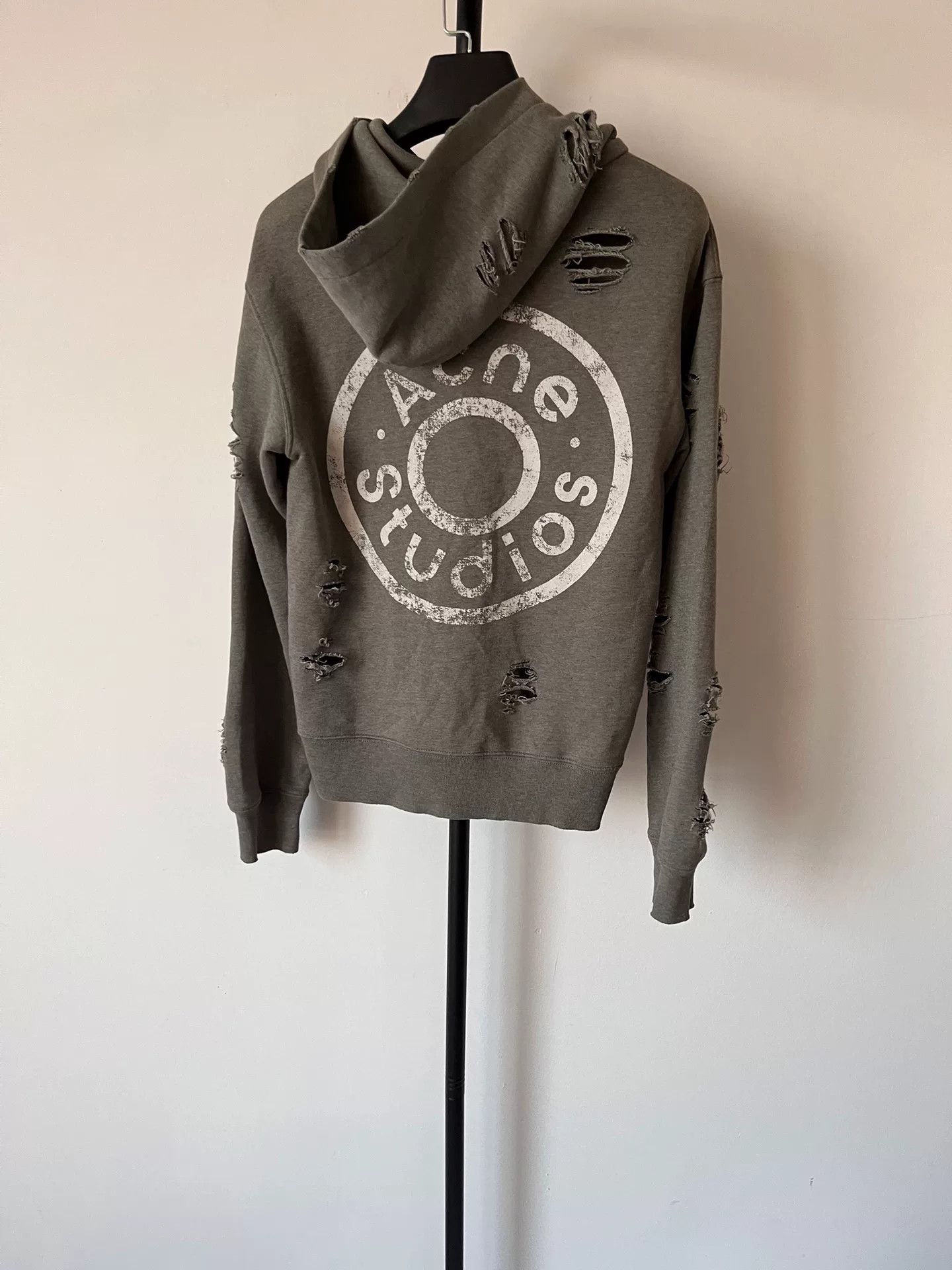 Acne Studios Acne Studios Distressed Zip Hoodie in Green Size US XXS / EU 40 - 1 Thumbnail