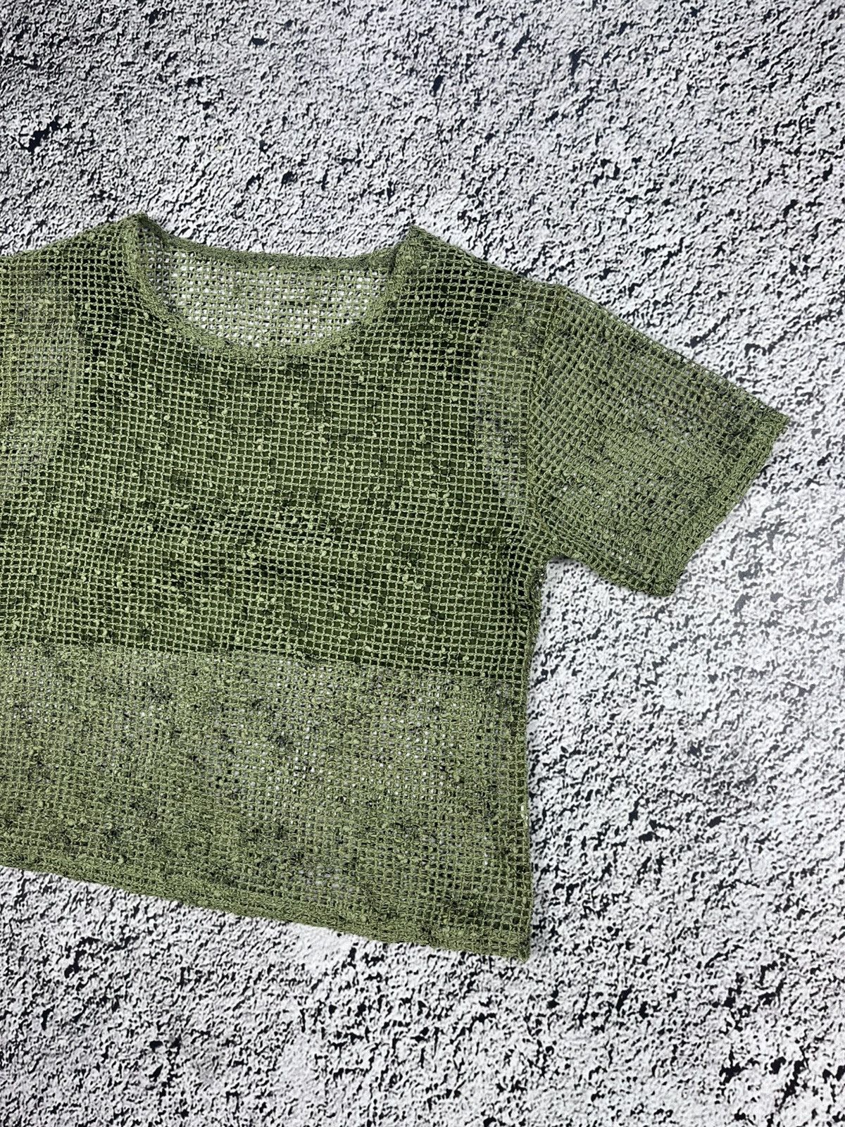 Vintage Cop Copine Style Vintage Y2k Mesh Fishnet Crop Top Tee Size S / US 4 / IT 40 - 3 Thumbnail