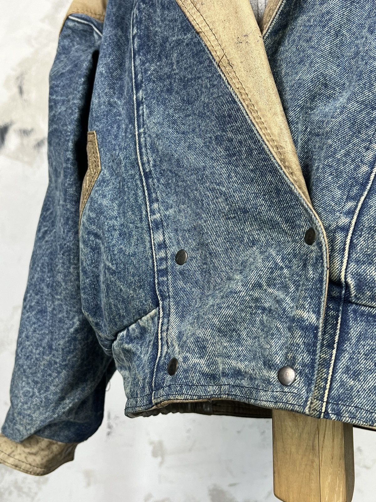 Vintage Vintage Reversible Leather Denim Bomber Jacket Size L - XL Size L / US 10 / IT 46 - 14 Thumbnail