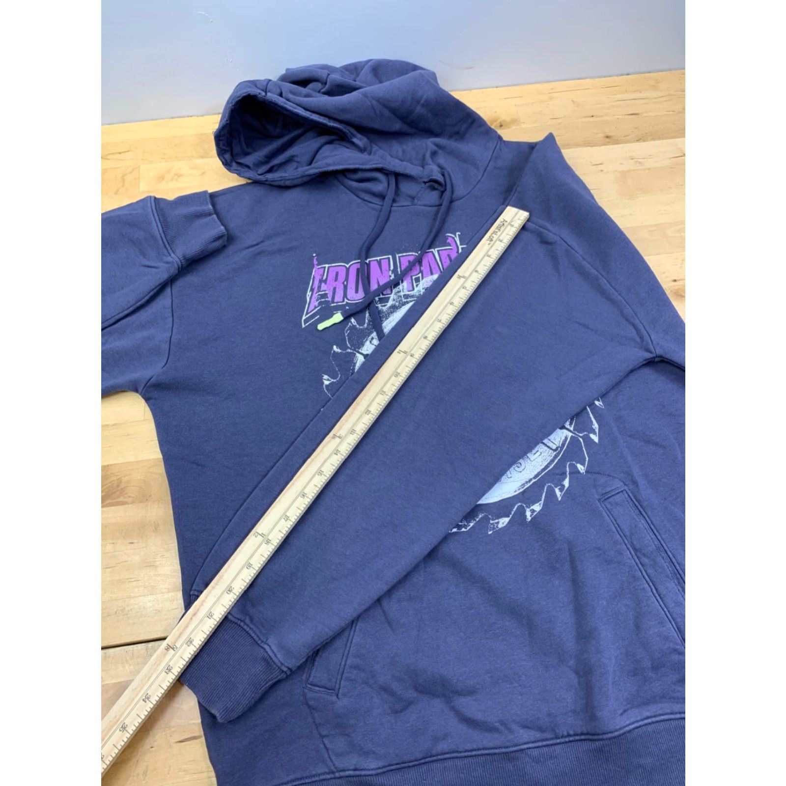 Under Armour Under Armour Hoodie Mens L Purple Graphic Print Hooded Pullover Disruption Worldwide Size US L / EU 52-54 / 3 - 6 Thumbnail
