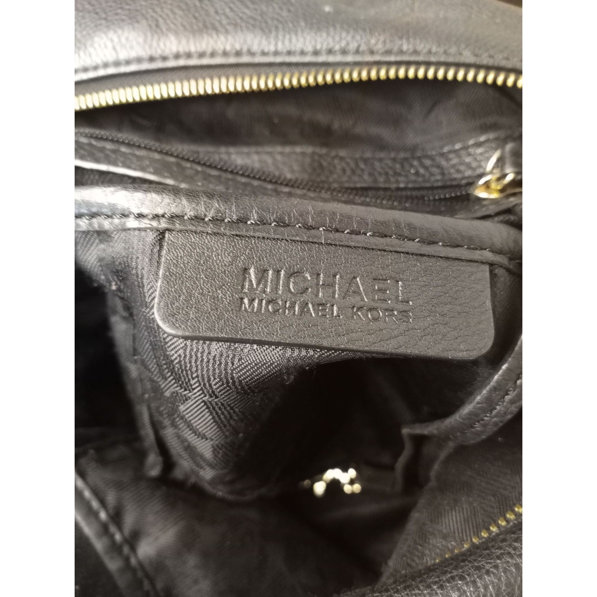 Michael Kors MICHAEL Michael Kors Leather Chandler Grained Leather Shou Size ONE SIZE - 13 Thumbnail