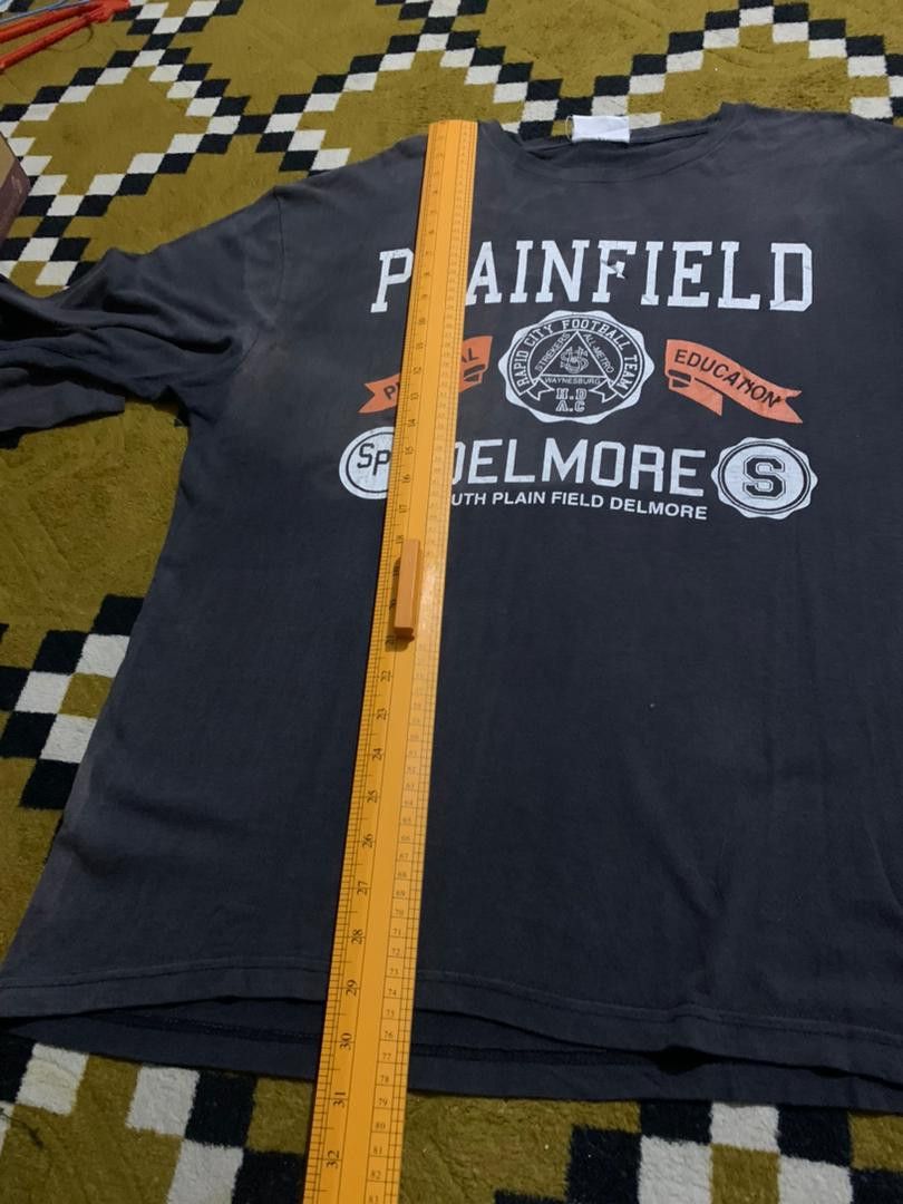 Vintage E33 Vintage 90s PLAINFILED DELMORE Football NCAA T-shirt Size US XL / EU 56 / 4 - 10 Thumbnail