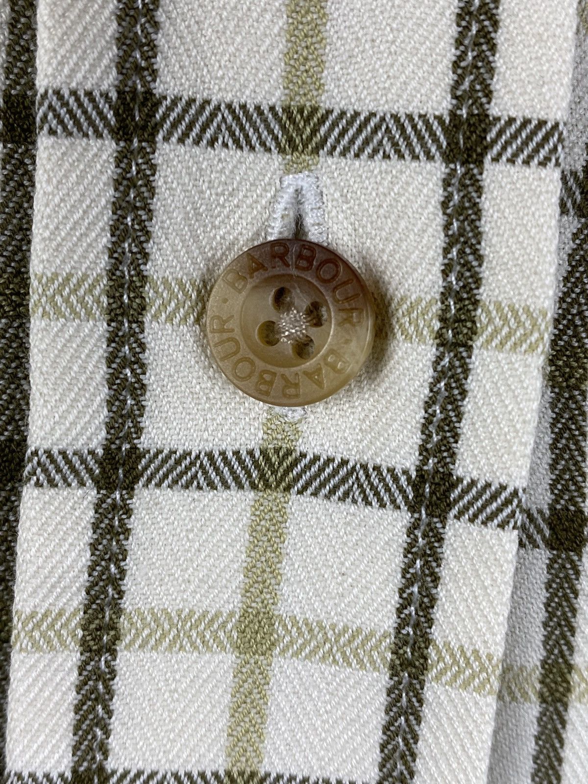 Barbour Vintage Barbour Button Up Shirt Size M Size US M / EU 48-50 / 2 - 9 Thumbnail