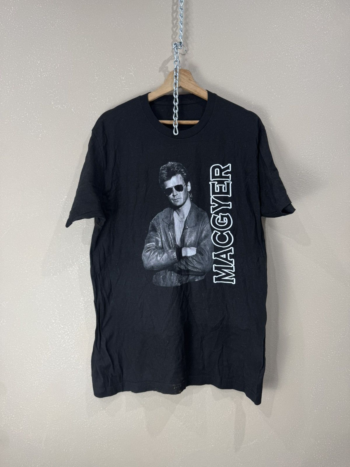 Vintage Macgyver vintage 00s y2k tee tshirt rare movie Size US L / EU 52-54 / 3 - 1 Thumbnail