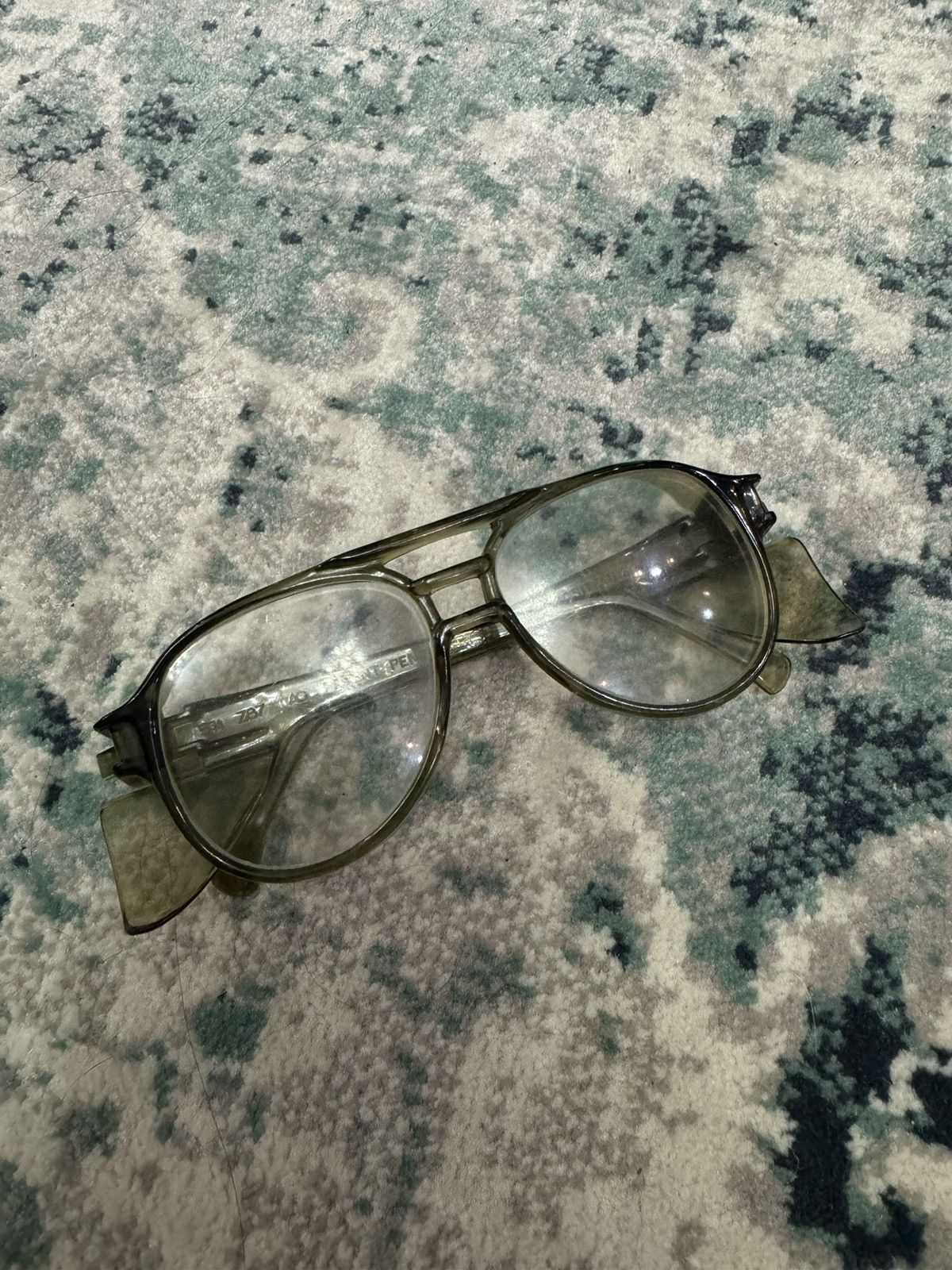 American Optical AMERICAN OPTICAL SAFETY GLASSES Z87 SIDE GUARDS SUNGLASSES Size ONE SIZE - 4 Thumbnail