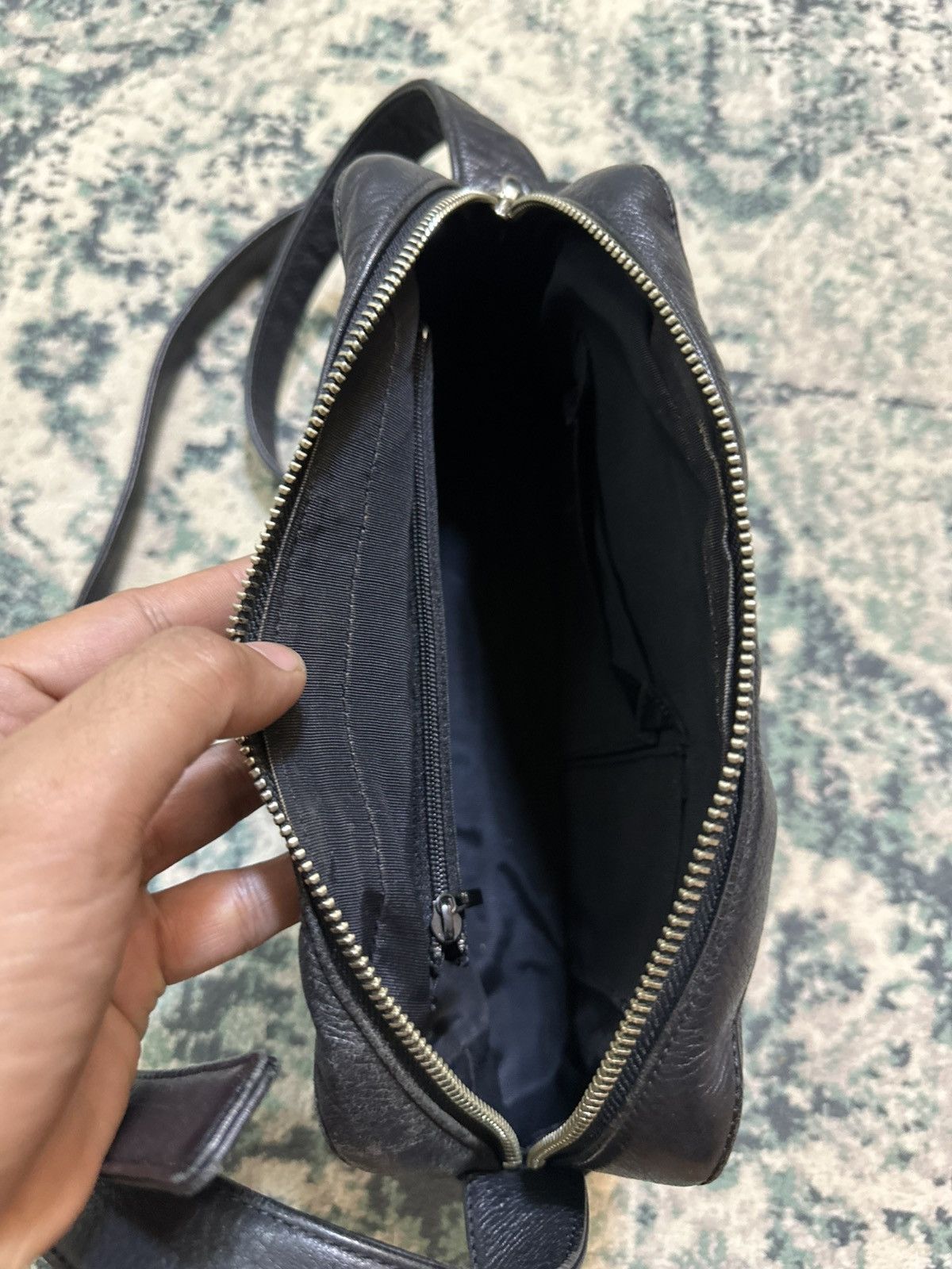 Issey Miyake 1990 Issey Miyake IM Product Leather Sling Bag Size ONE SIZE - 17 Thumbnail