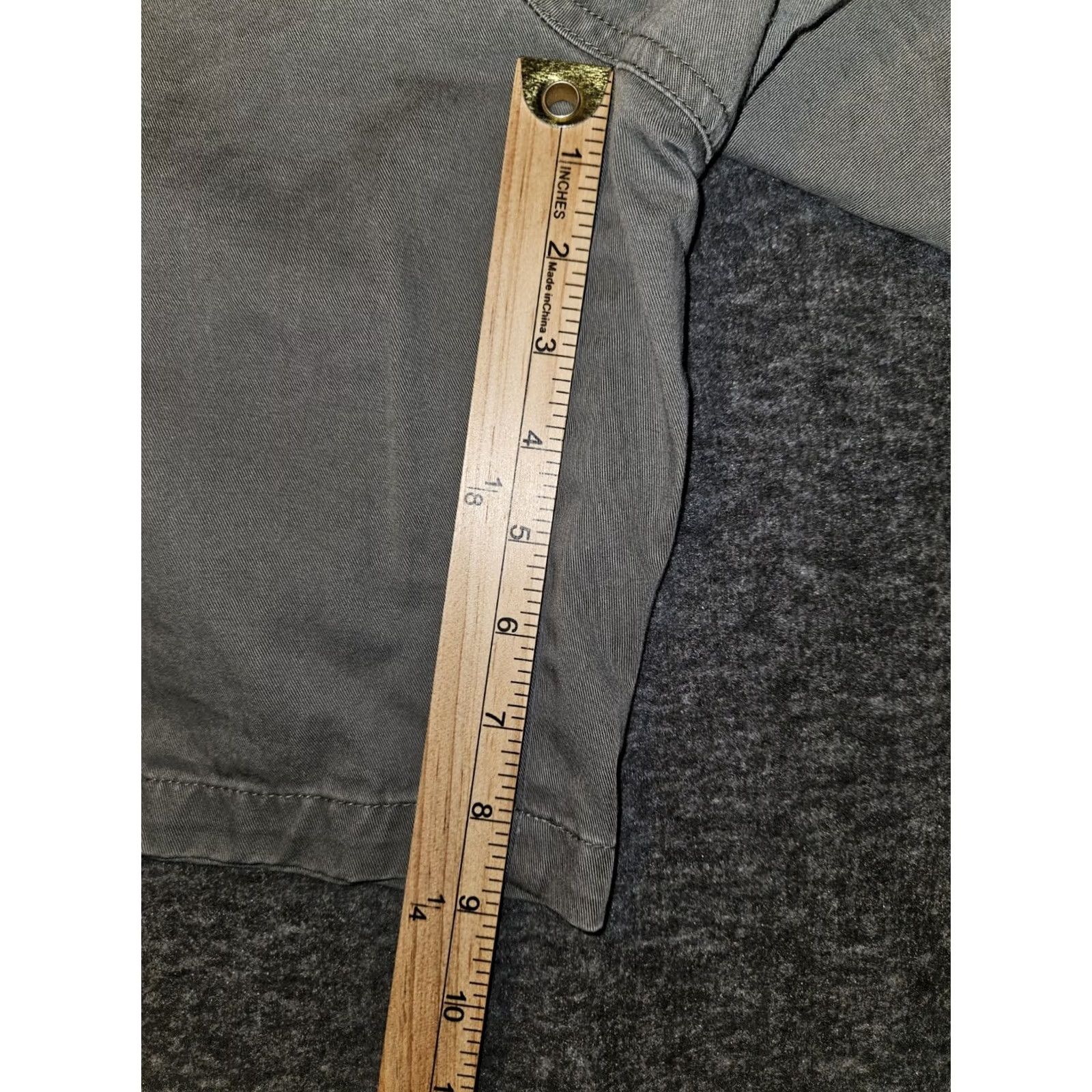 Eddie Bauer VINTAGE Eddie Bauer Chino Cargo Shorts Men XL Gray Drawstring Casual Hiking Size US 36 / EU 52 - 6 Thumbnail