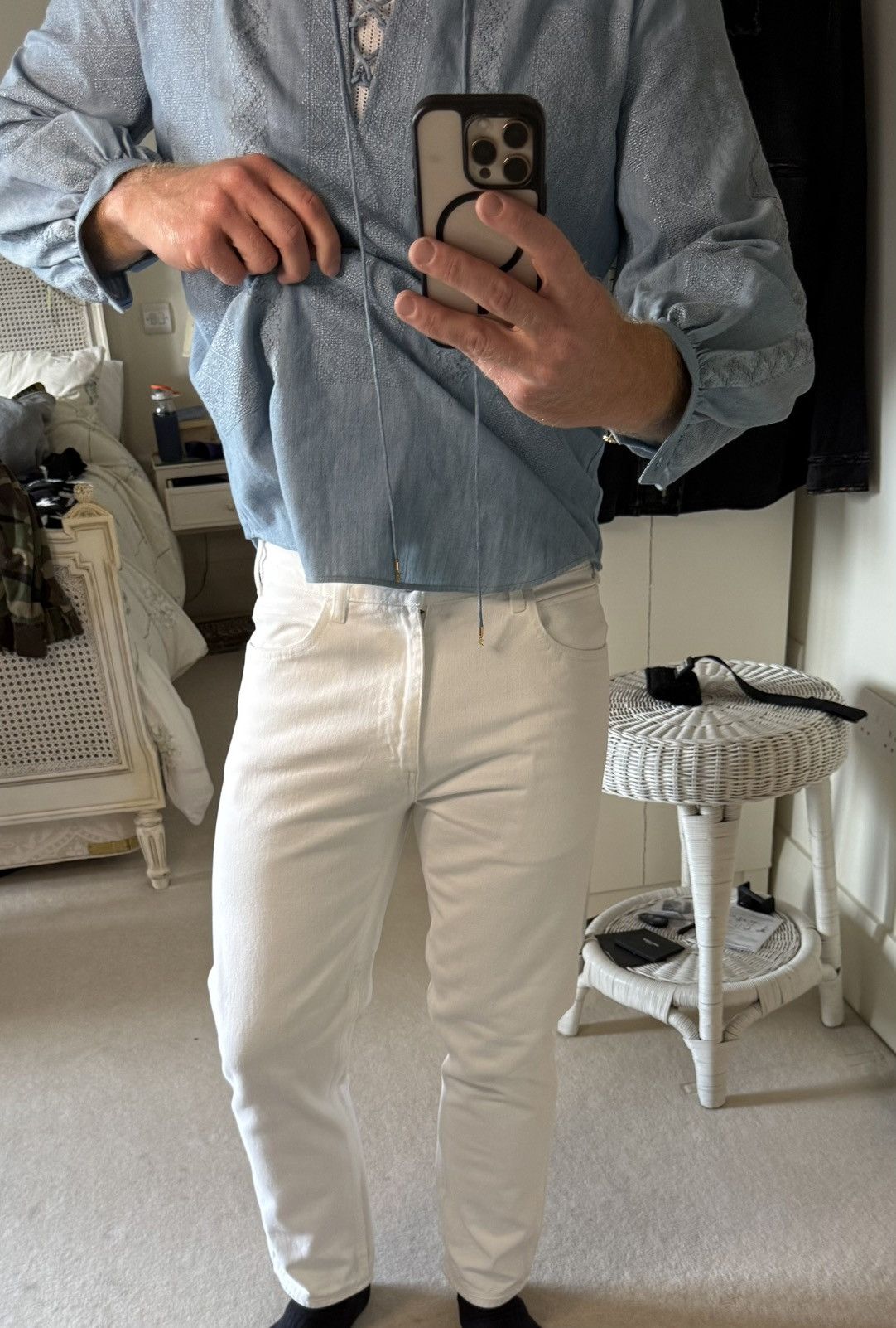 Celine Celine white jeans mid wasit slim leg 30 Hedi Slimane grail Size US 30 / EU 46 - 2 Thumbnail