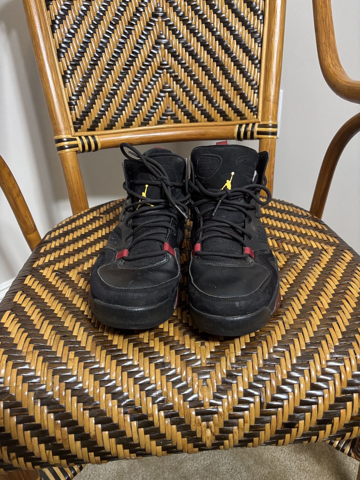 Jordan Brand Air Jordan Flight Club 91 Black Red Dandelion 555475-067 Size US 9.5 / EU 42-43 - 2 Thumbnail