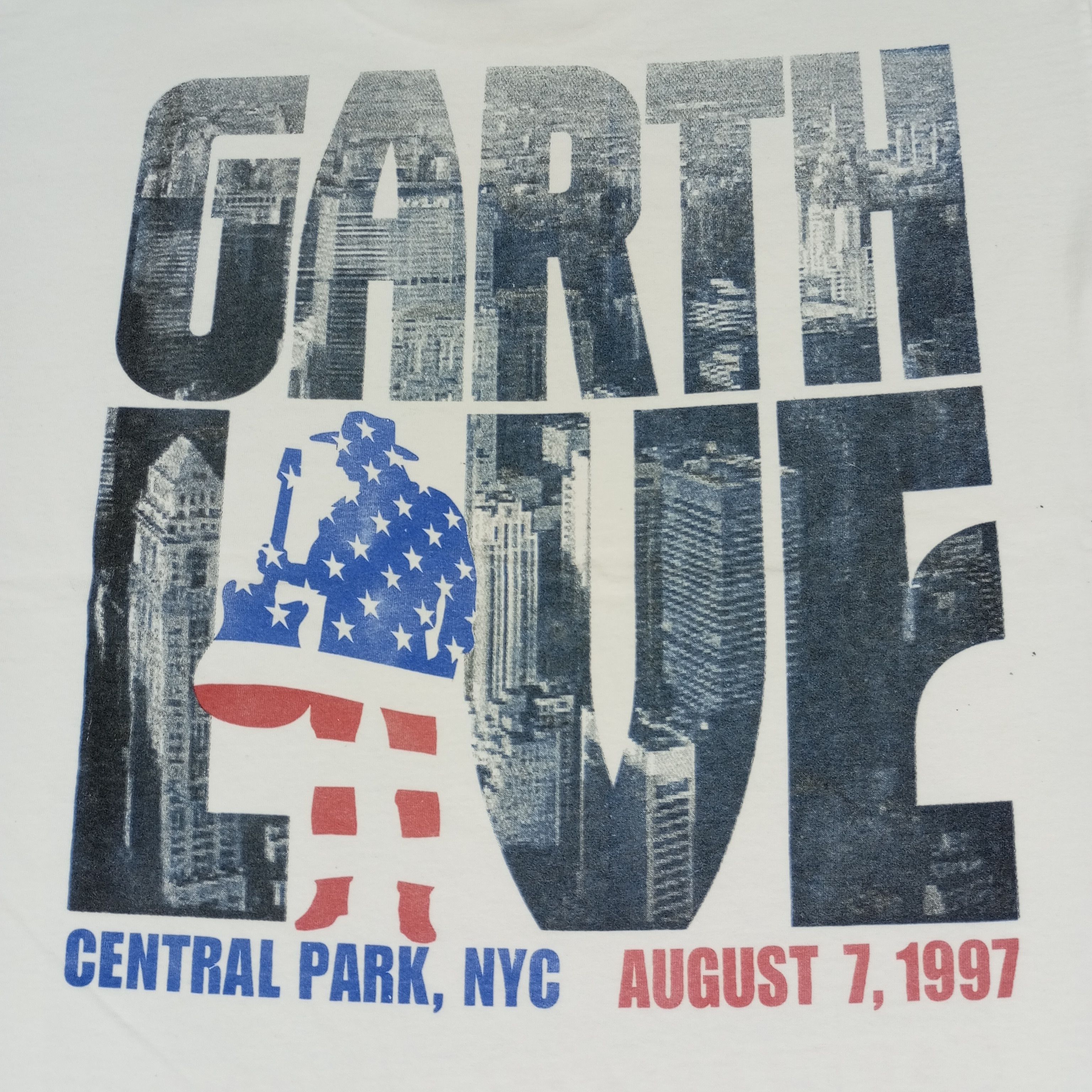 Band Tees × Vintage Garth Brooks Live NYC Singer Music Tour Vintage Tees Size US XL / EU 56 / 4 - 4 Thumbnail