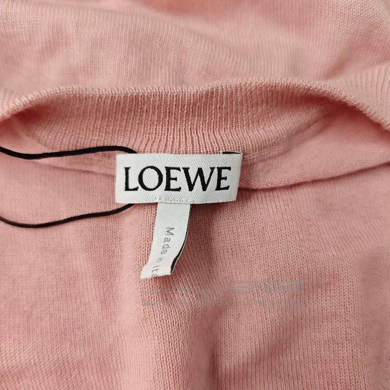 Loewe Loewe Pink silver thread embroidered logo cashmere sweater Size M / US 6-8 / IT 42-44 - 5 Thumbnail