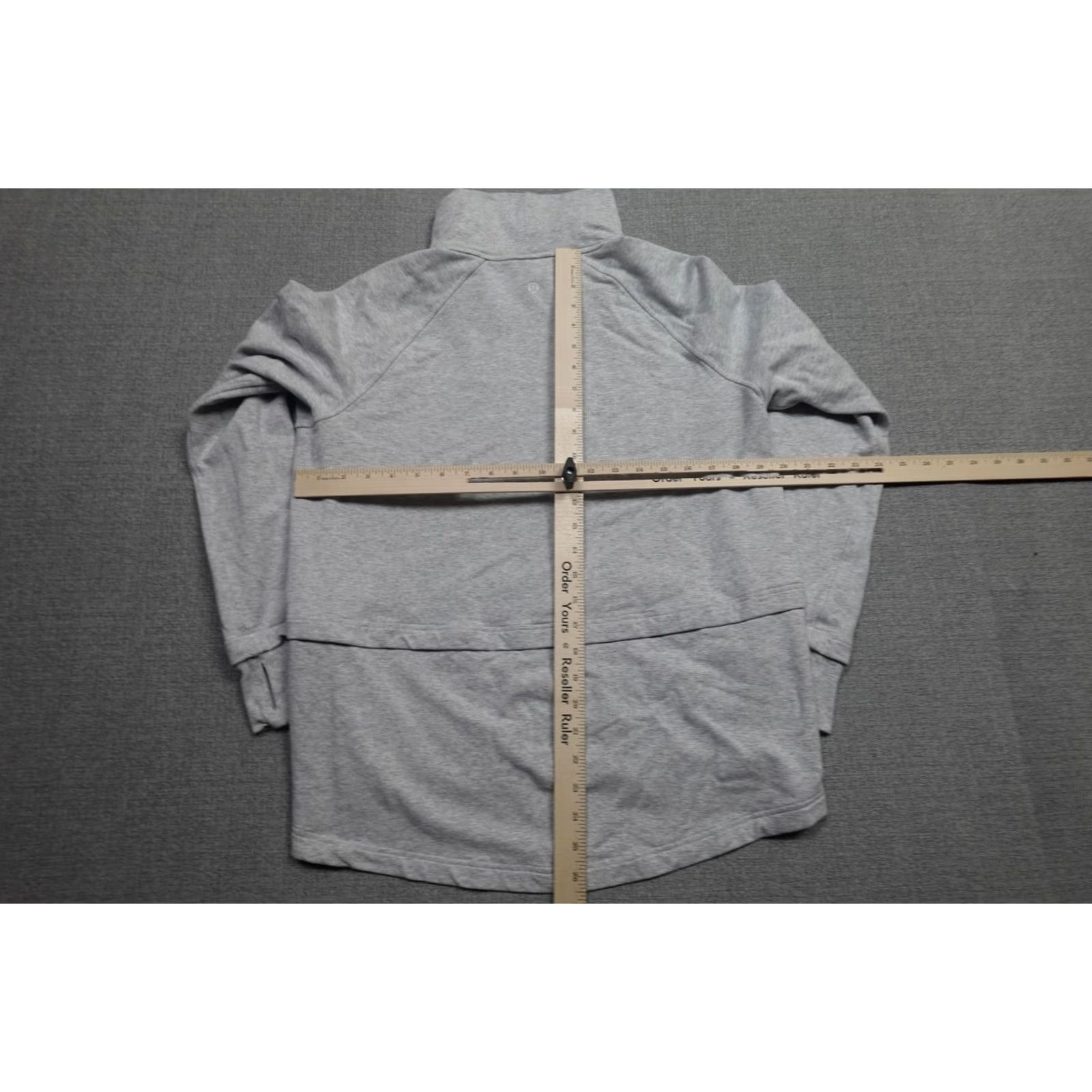 Lululemon Lululemon Sweatshirt Womens Medium Gray Pullover Cowl Neck Raglan Polo? (Oops) Size M / US 6-8 / IT 42-44 - 4 Thumbnail