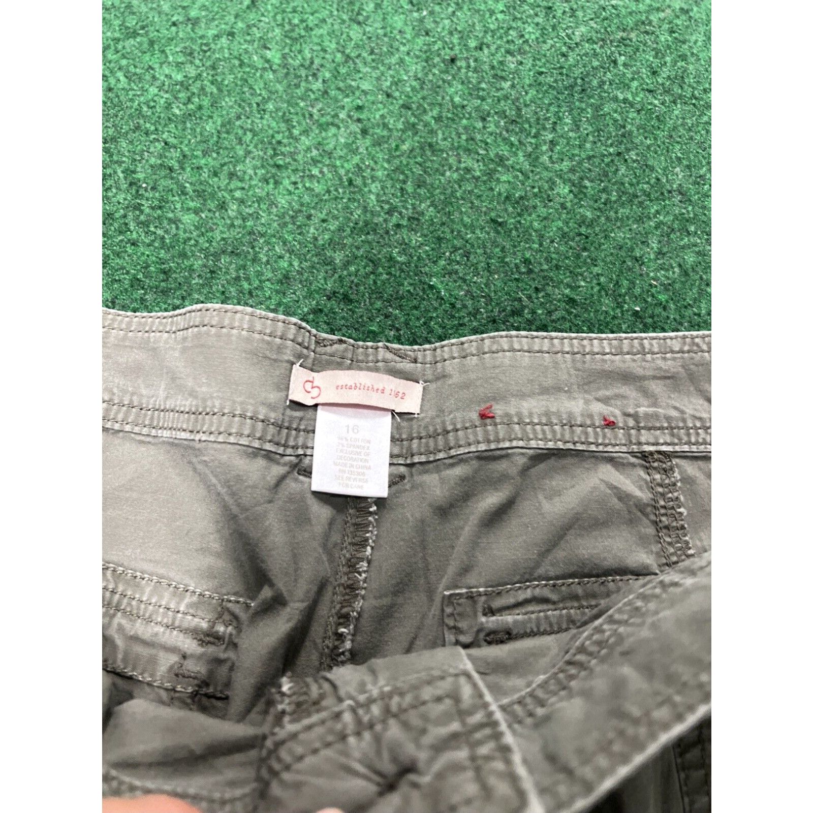 Vintage Y2K Cargo Capri Wide Leg Baggy Utility Pants Size 16 Military Olive 90s Size 38" / US 16 / IT 52 - 6 Thumbnail