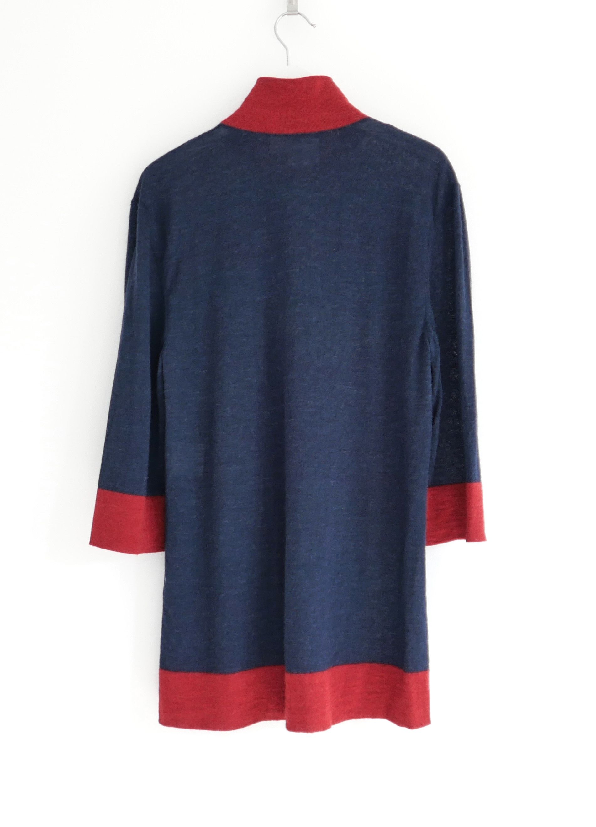 Chanel Chanel Pre-Fall 2012 Alpaca Elephant Button Sweater Size S / US 4 / IT 40 - 6 Thumbnail