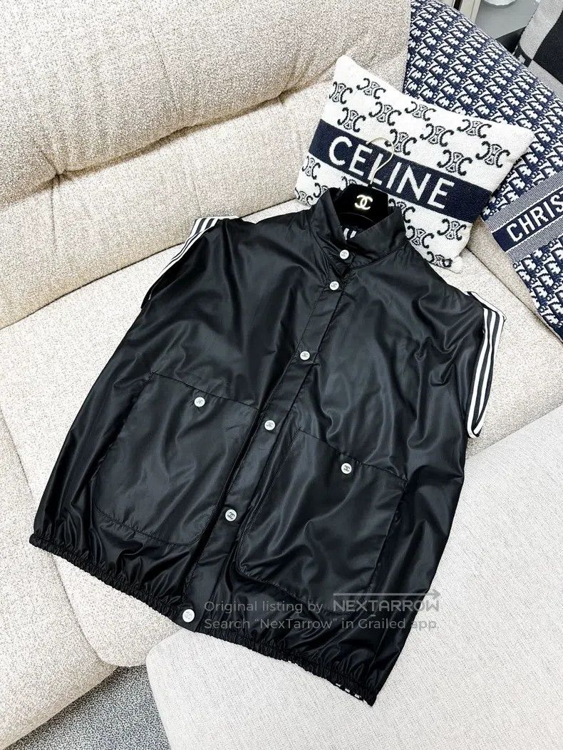 Chanel Chanel 24M coco beach series black inner patch black and w Size M / US 6-8 / IT 42-44 - 4 Thumbnail