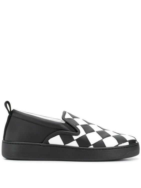 Bottega Veneta o1s1wg110924 Slip On in Black/White Size US 7.5 / EU 40-41 - 1 Thumbnail