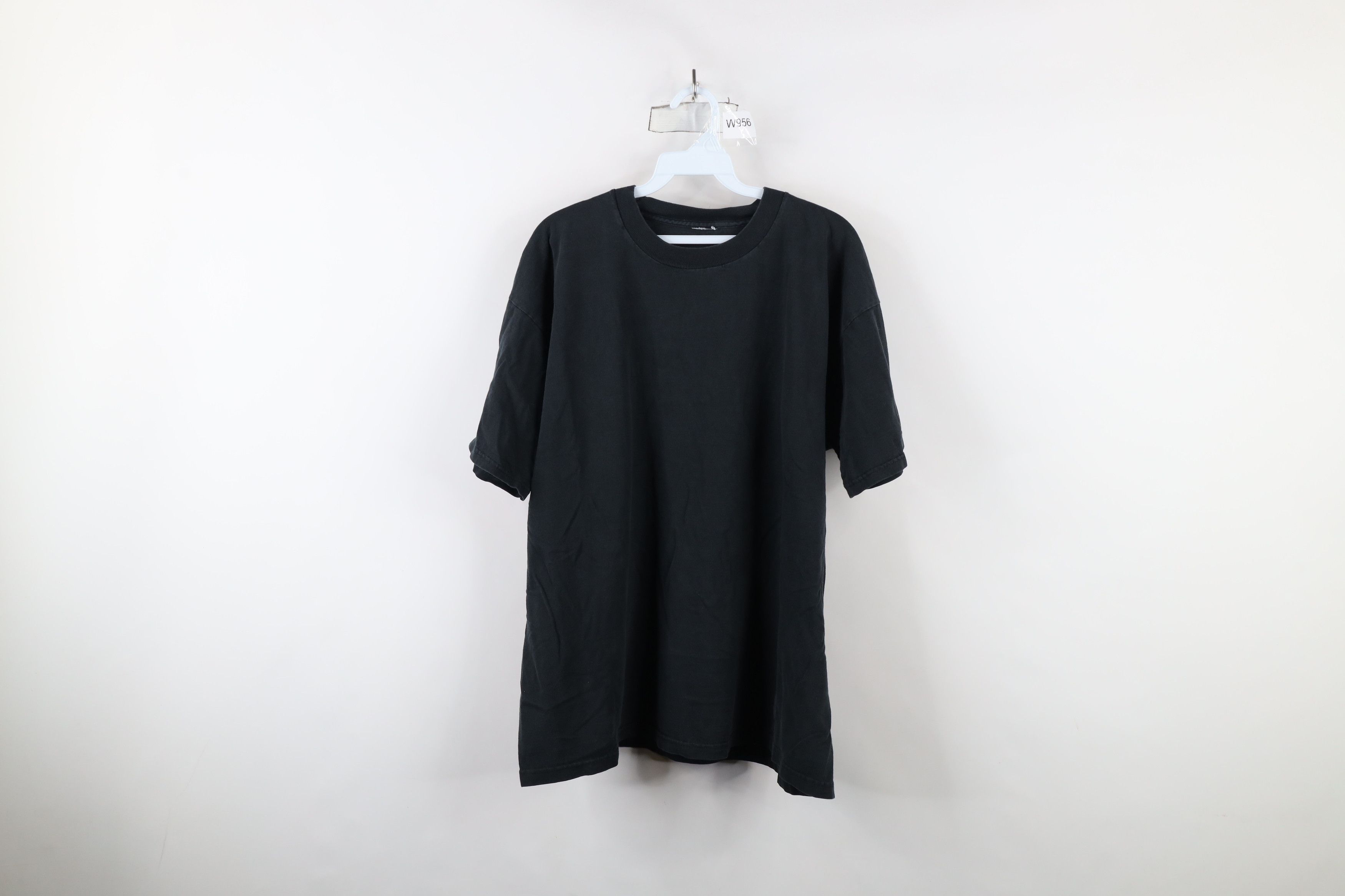 Vintage Vintage 90s Streetwear Short Sleeve T-Shirt Black Cotton Size US XL / EU 56 / 4 - 1 Thumbnail