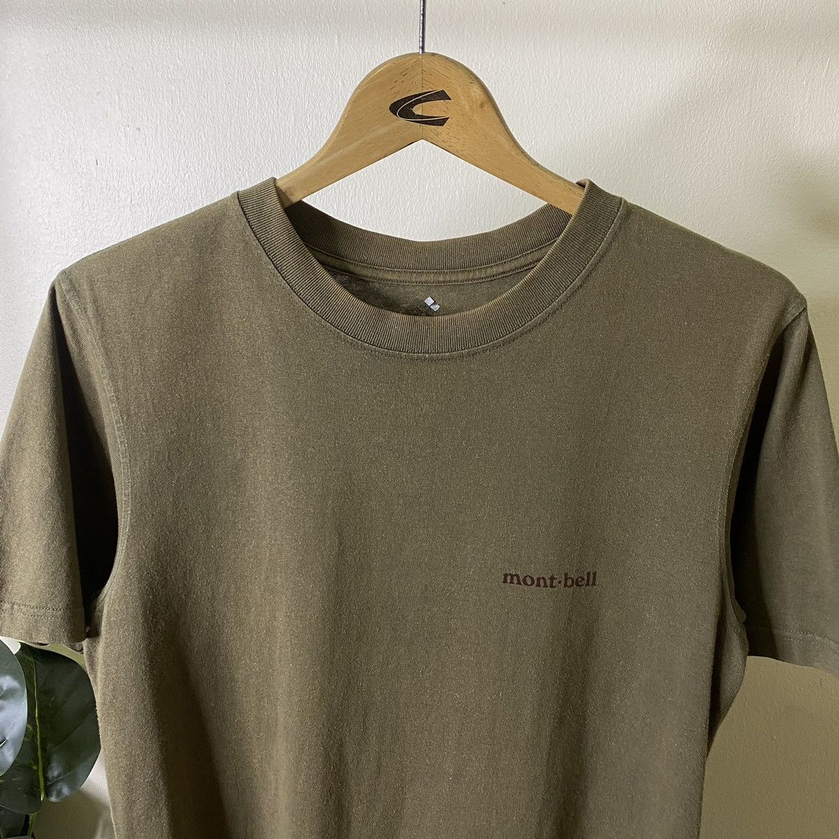 Montbell × Vintage Vintage 2000s Montbell Moose Graphic Tee Outdoor Brand Size US M / EU 48-50 / 2 - 8 Thumbnail