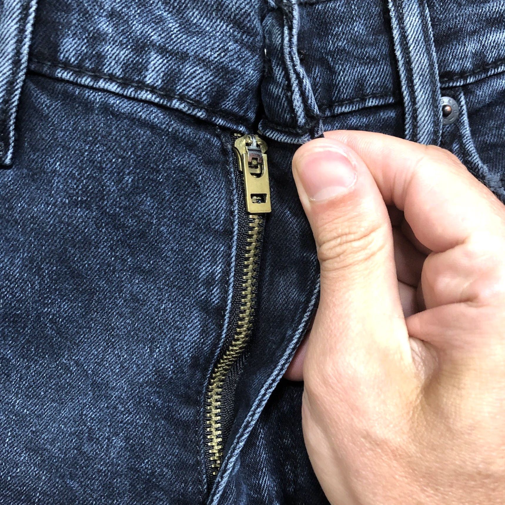Levi's Levi's 511 Jeans Slim Straight Black Mens 36x30 City Casual 501 Series Logo Pockets Zip Denim Cotton Blend Leather Tag? Size US 36 / EU 52 - 5 Thumbnail