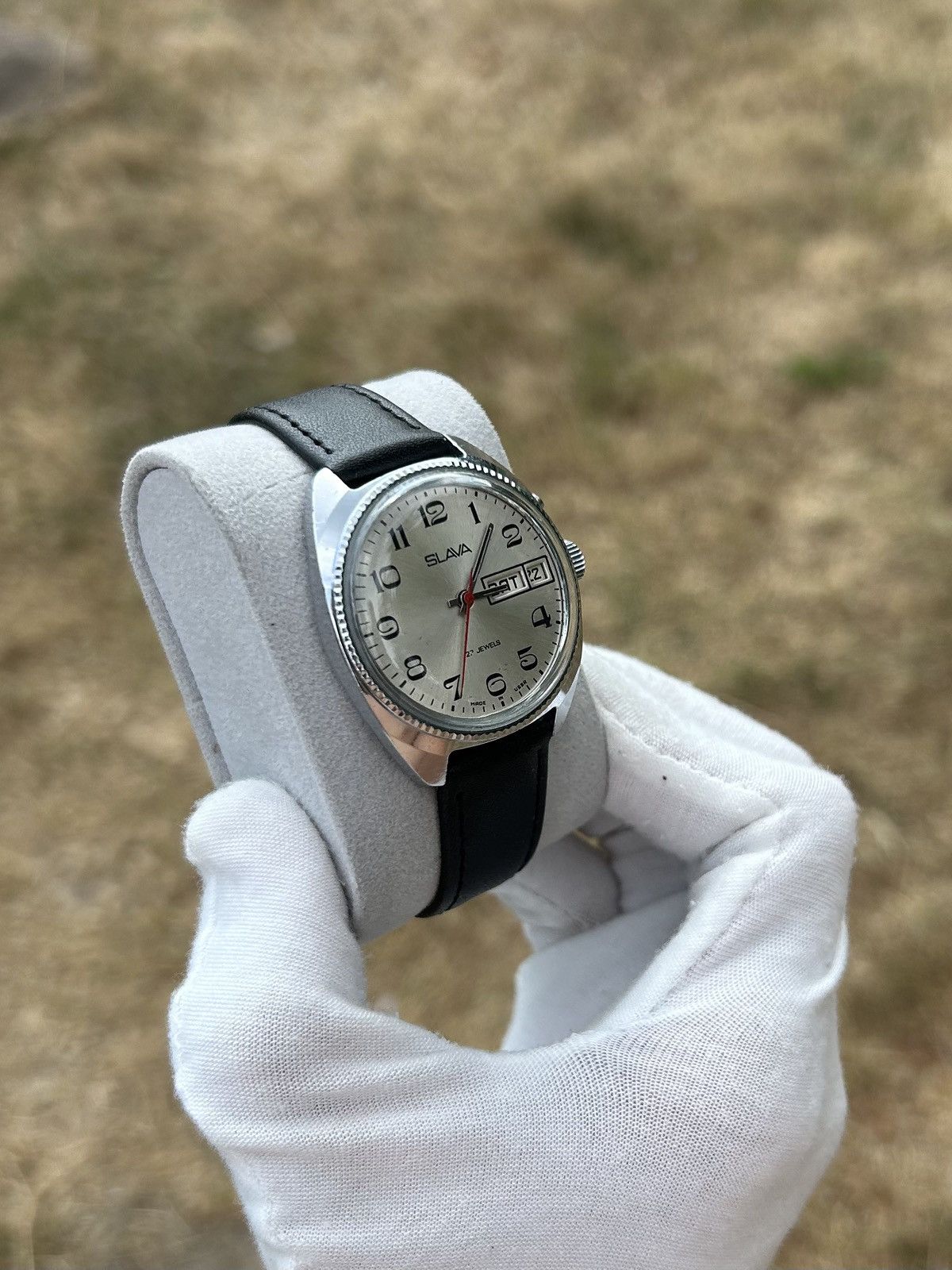 Vintage Vintage Watch Slava Made in USSR Soviet Mechanical 1980s Size ONE SIZE - 4 Thumbnail