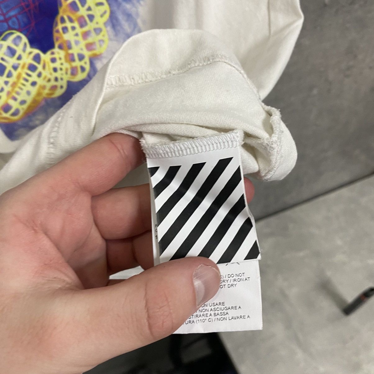 Off-White Off-White World Hand T-Shirt Size US S / EU 44-46 / 1 - 18 Thumbnail