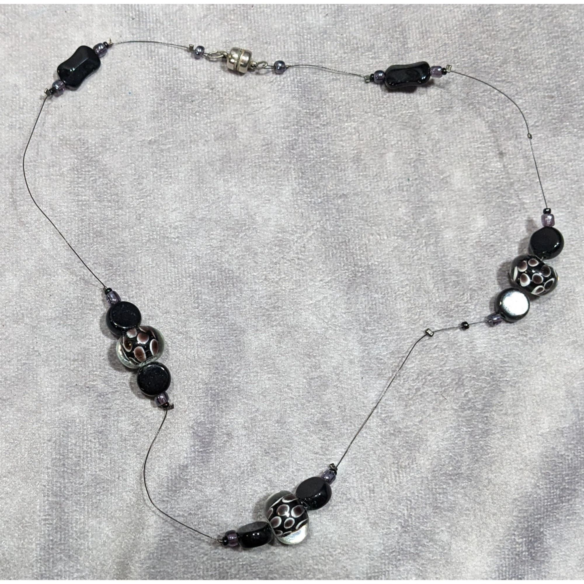 Other Elegant Lamp Work Glass Beaded Black And Silver Tone Station Size ONE SIZE - 2 Thumbnail