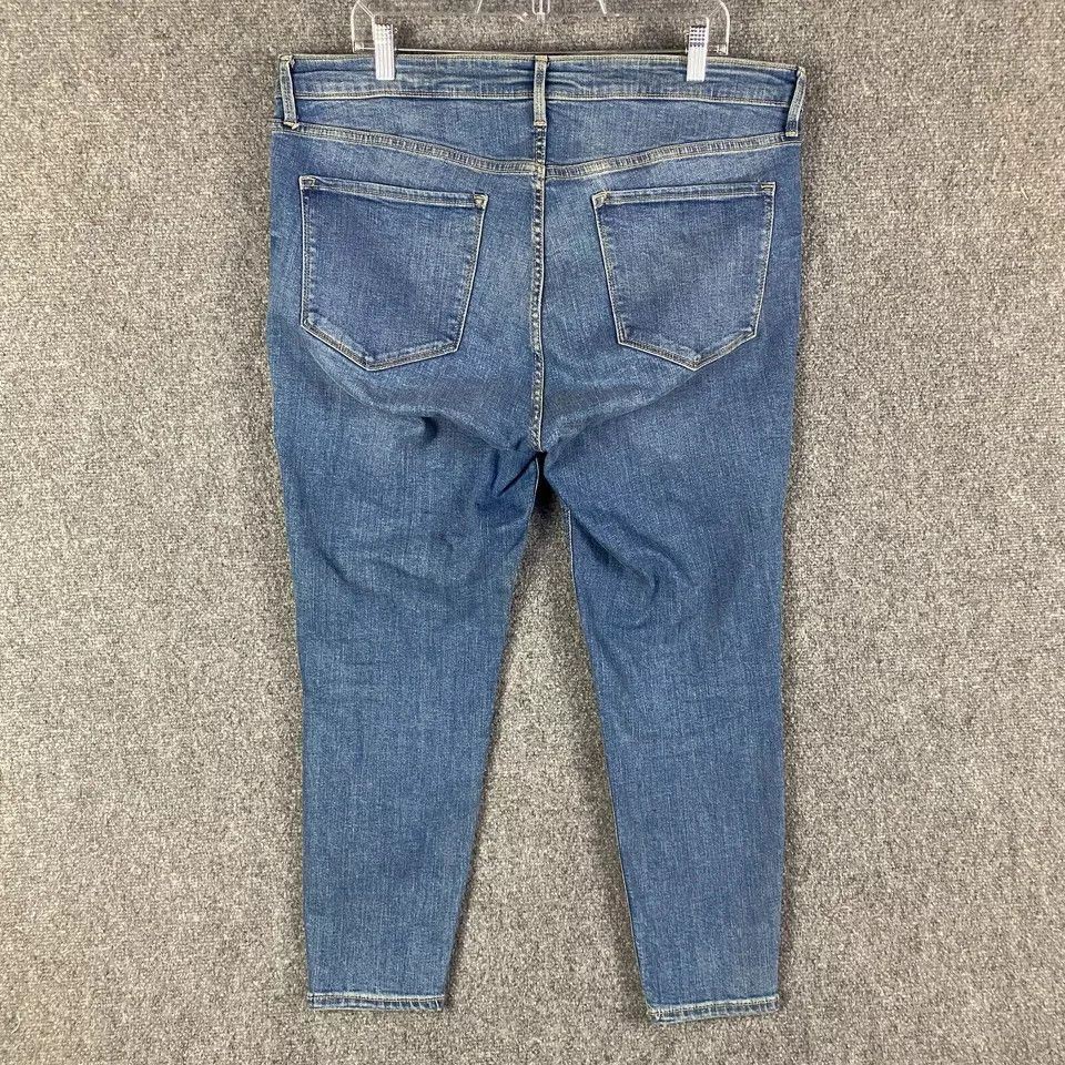 Old Navy Old Navy Rockstar Jeans Women's 18 Super Skinny High Rise Size 40" / US 18 - 6 Thumbnail