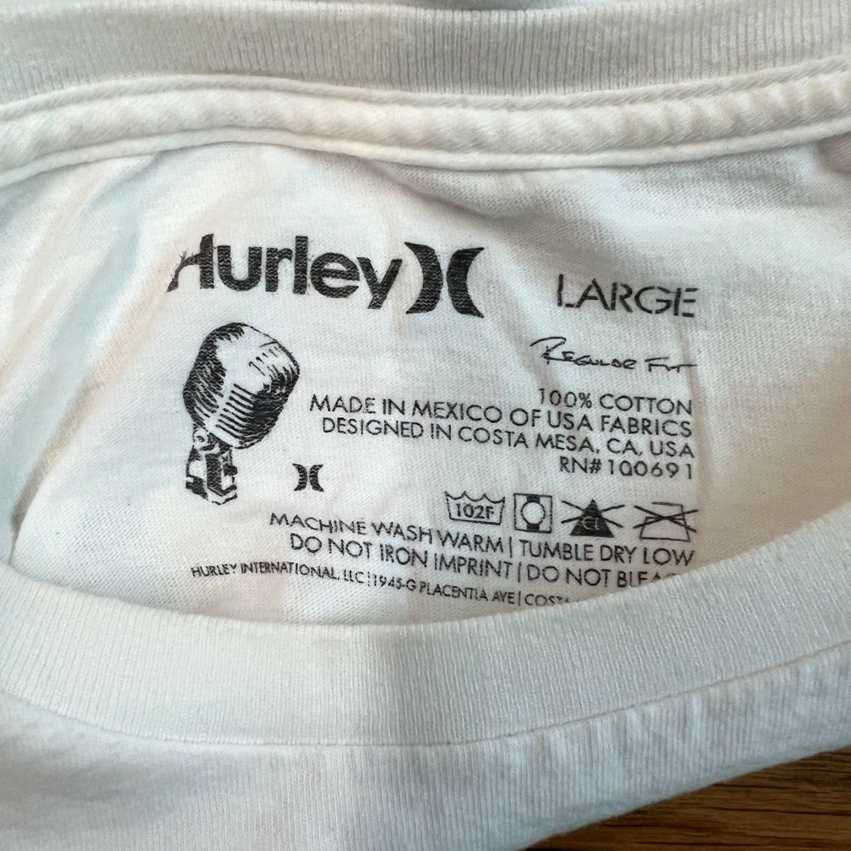 Hurley Hurley Graphic T Shirt Mens Large White Cotton Short Sleeves Regular Fit Size US L / EU 52-54 / 3 - 4 Thumbnail