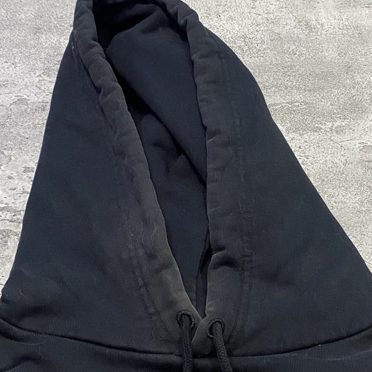 Balenciaga Balenciaga Back Logo Black Pullover Hoodie Size US L / EU 52-54 / 3 - 5 Thumbnail