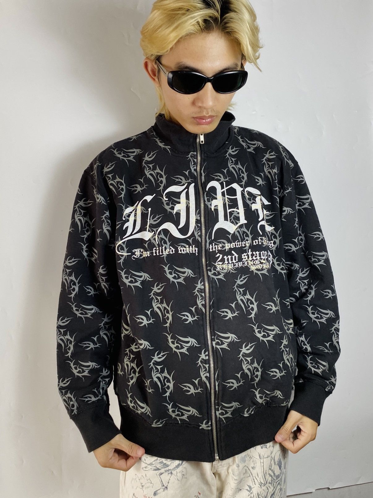 Le Grande Bleu (L.G.B.) Undefined Qnatro-Q tribal sweater zip up ifsxstyle lgb Size US M / EU 48-50 / 2 - 3 Thumbnail