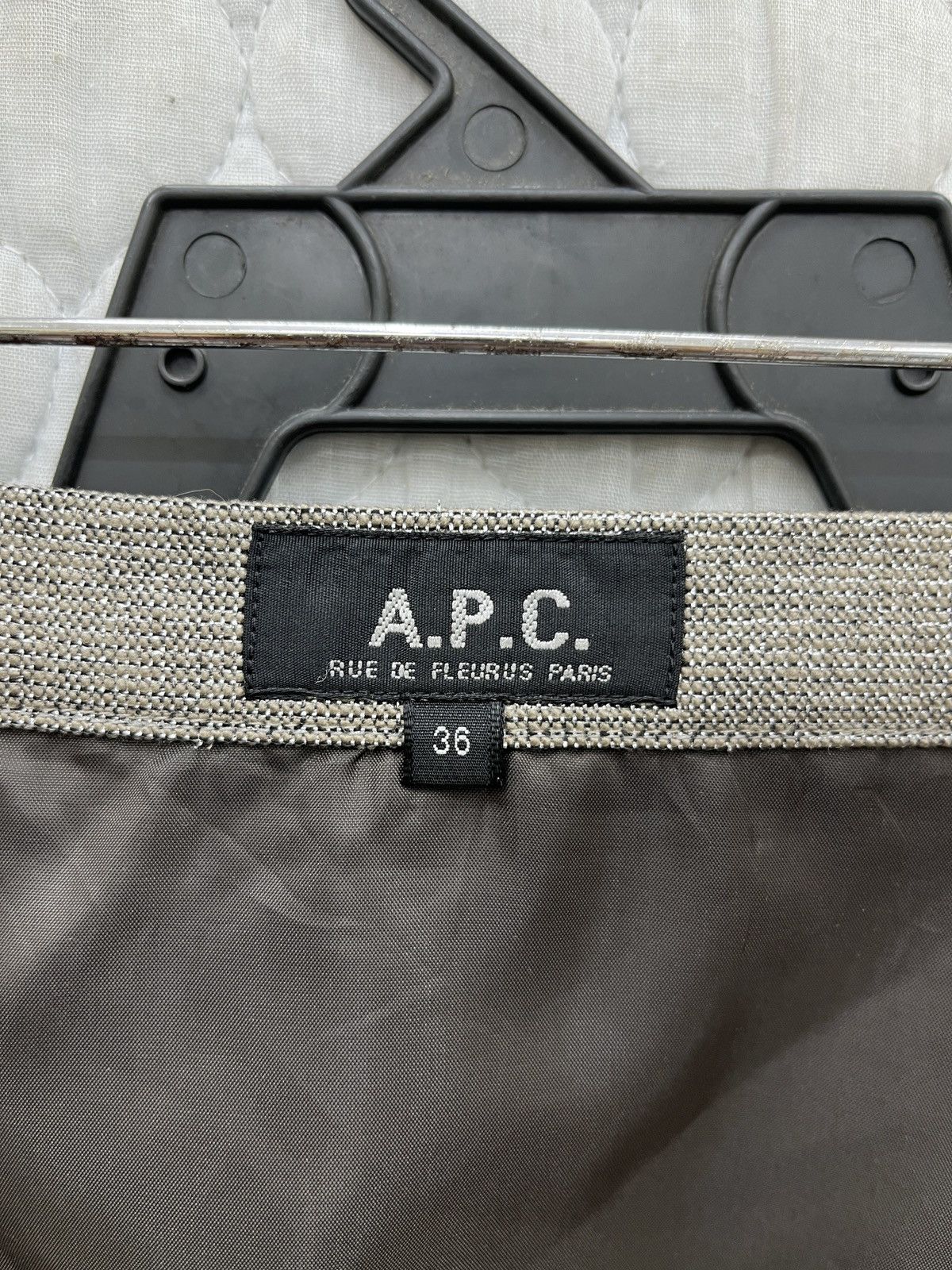 A.P.C. 🔥🔥🔥STEALS APC SKIRTS Size 30" / US 8 / IT 44 - 8 Thumbnail