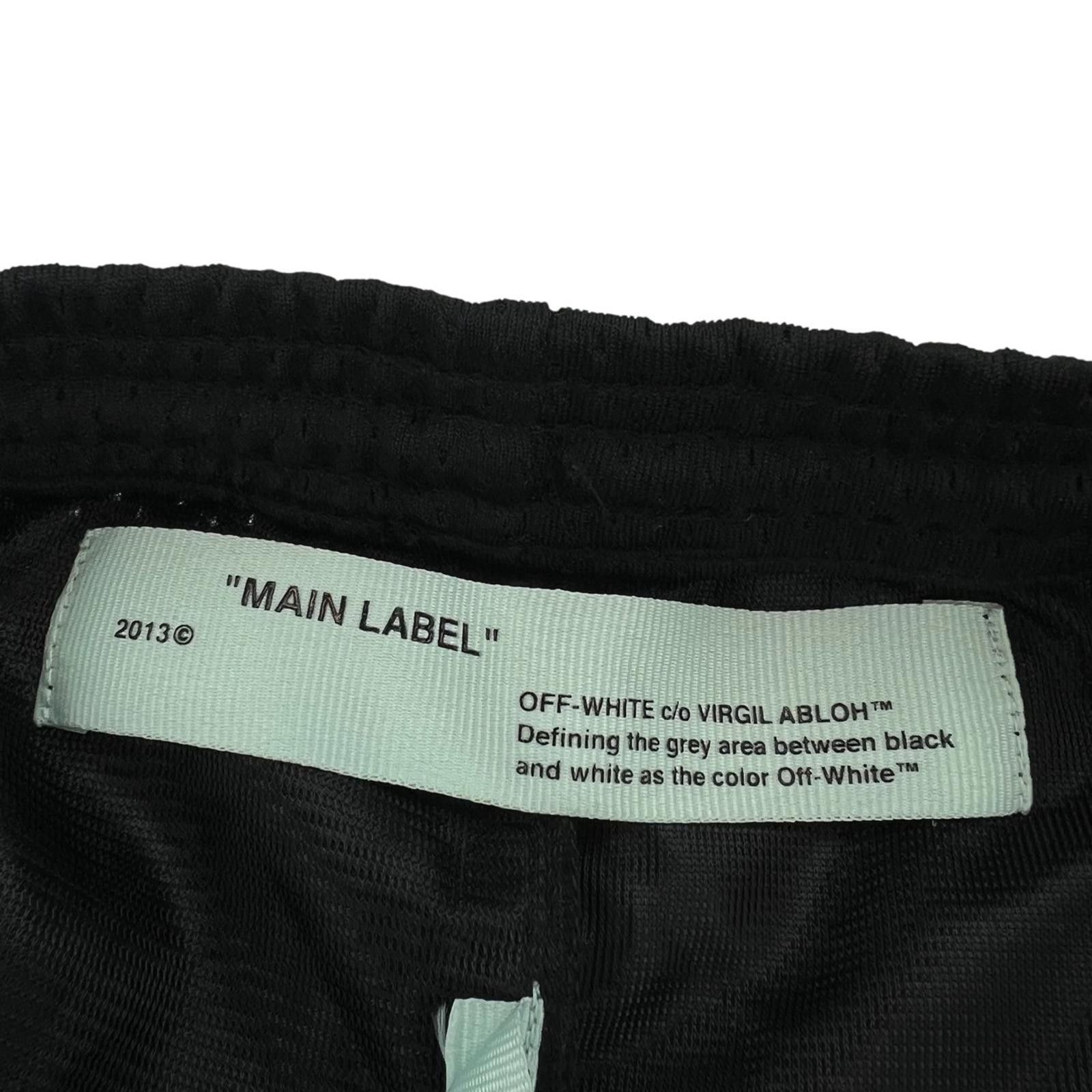 Off-White Off-White Gradient Arrows Black Shorts Size US 30 / EU 46 - 4 Thumbnail