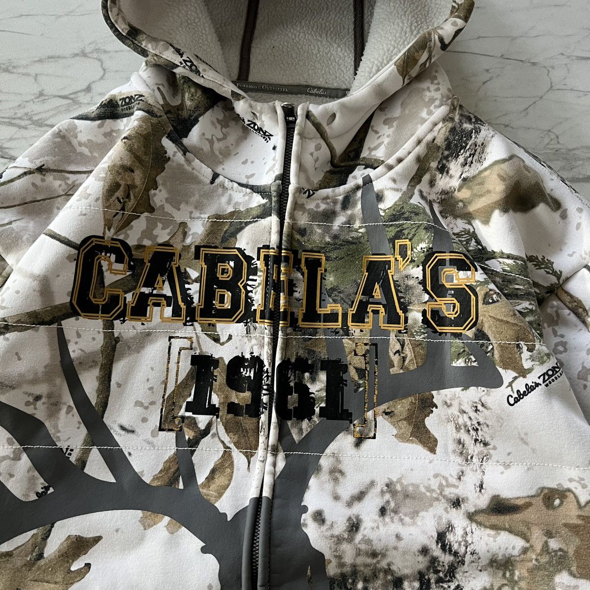 Cabelas White Camo Cabelas 1961 Zip-Up Hoodie Fleece Lined Size US XL / EU 56 / 4 - 2 Thumbnail