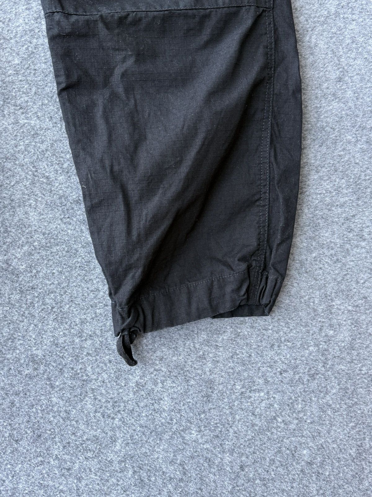 Carhartt Vintage Carhartt Black Aviation Cargo Pants size 38x32 Size US 38 / EU 54 - 6 Thumbnail