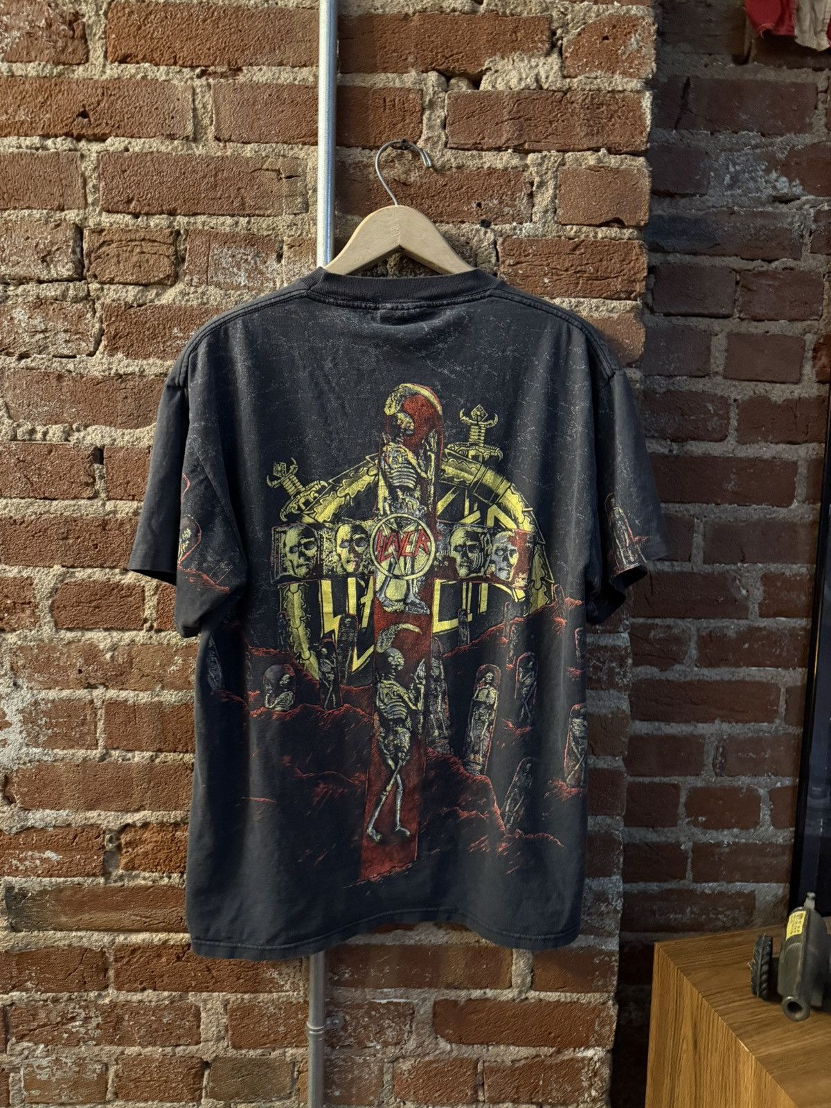 Vintage 90s slayer graveyard t shirt size L Size US L / EU 52-54 / 3 - 2 Thumbnail