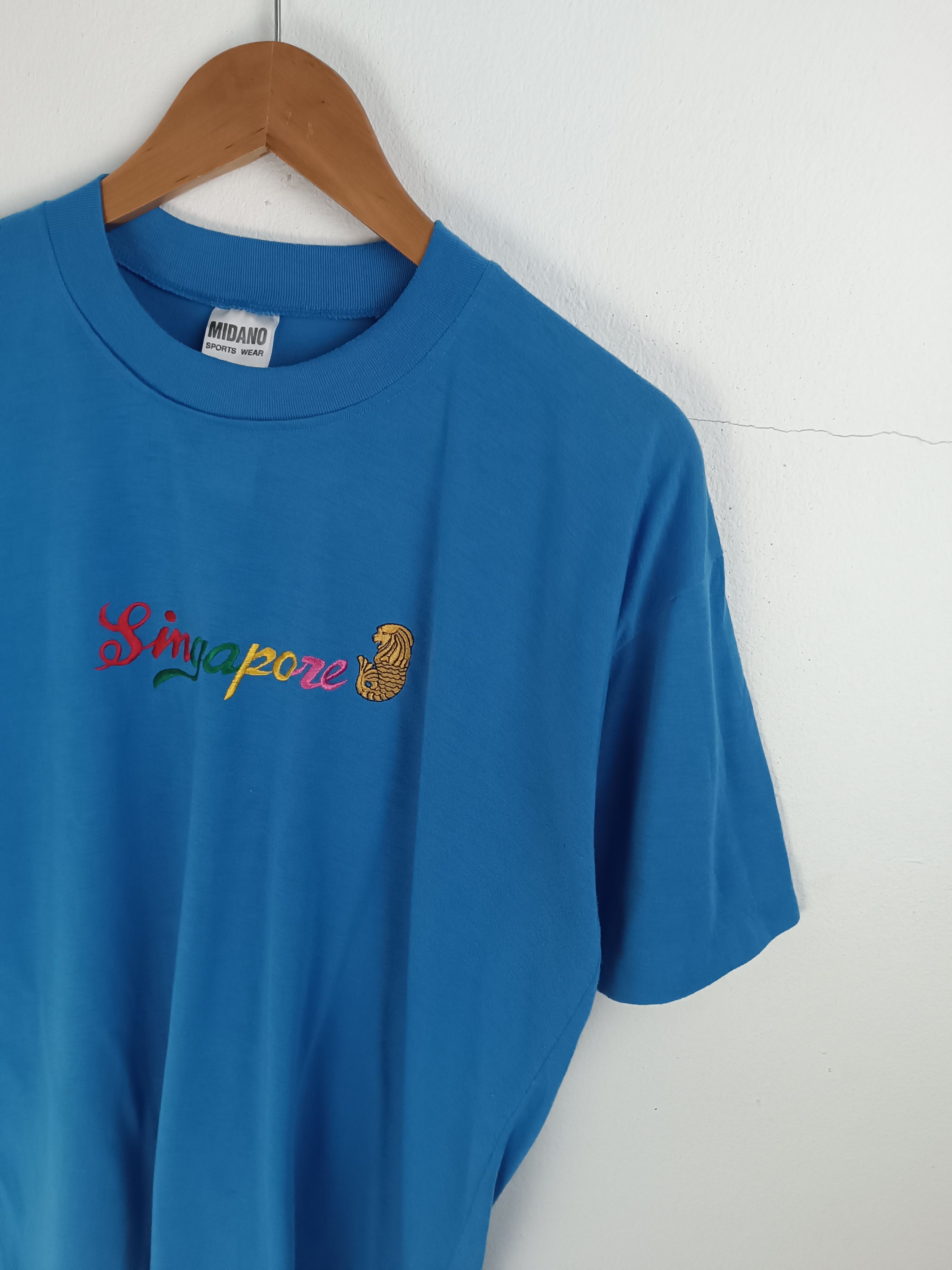 Other VINTAGE 80'S SINGAPORE EMBROIDERED LOGO TEE Size US L / EU 52-54 / 3 - 7 Thumbnail