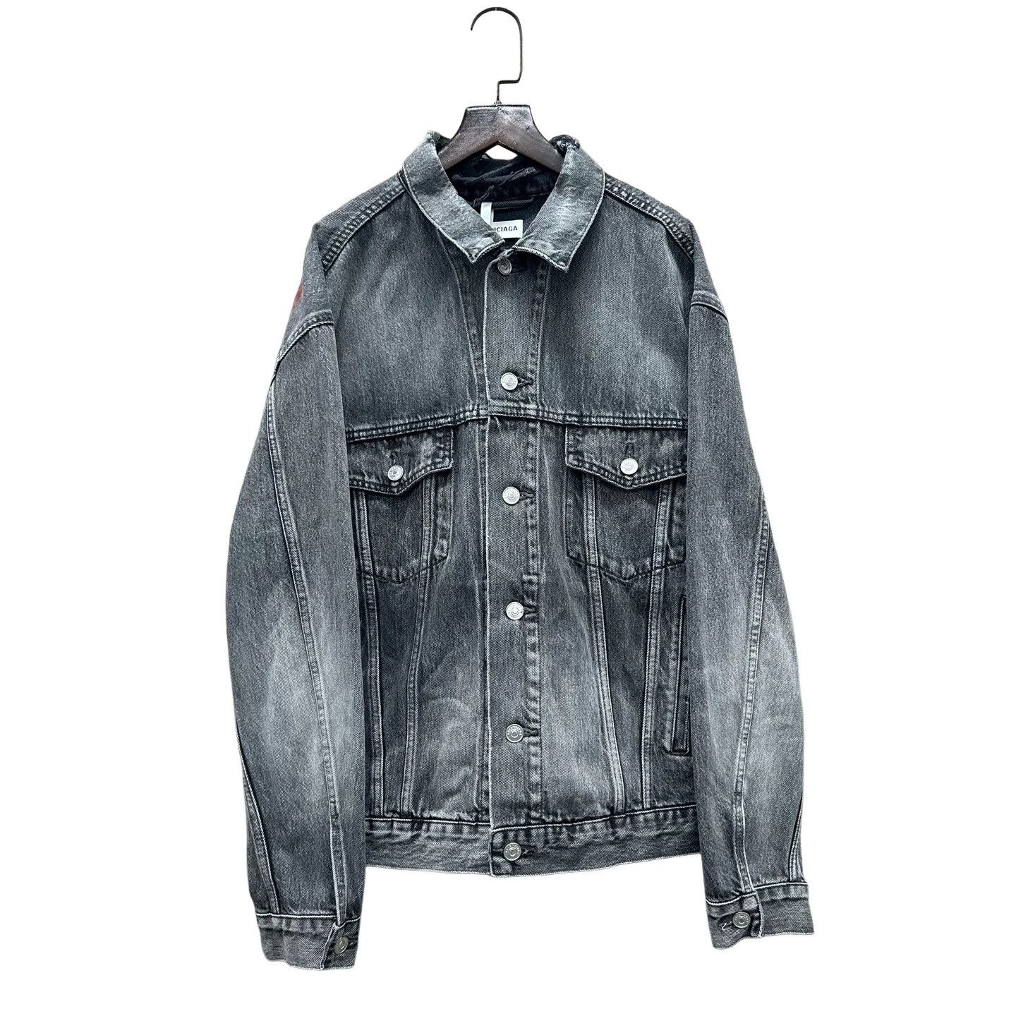 Balenciaga Balenciaga Red Logo Denim Jacket Size 34 Size XS / US 0-2 / IT 36-38 - 1 Thumbnail
