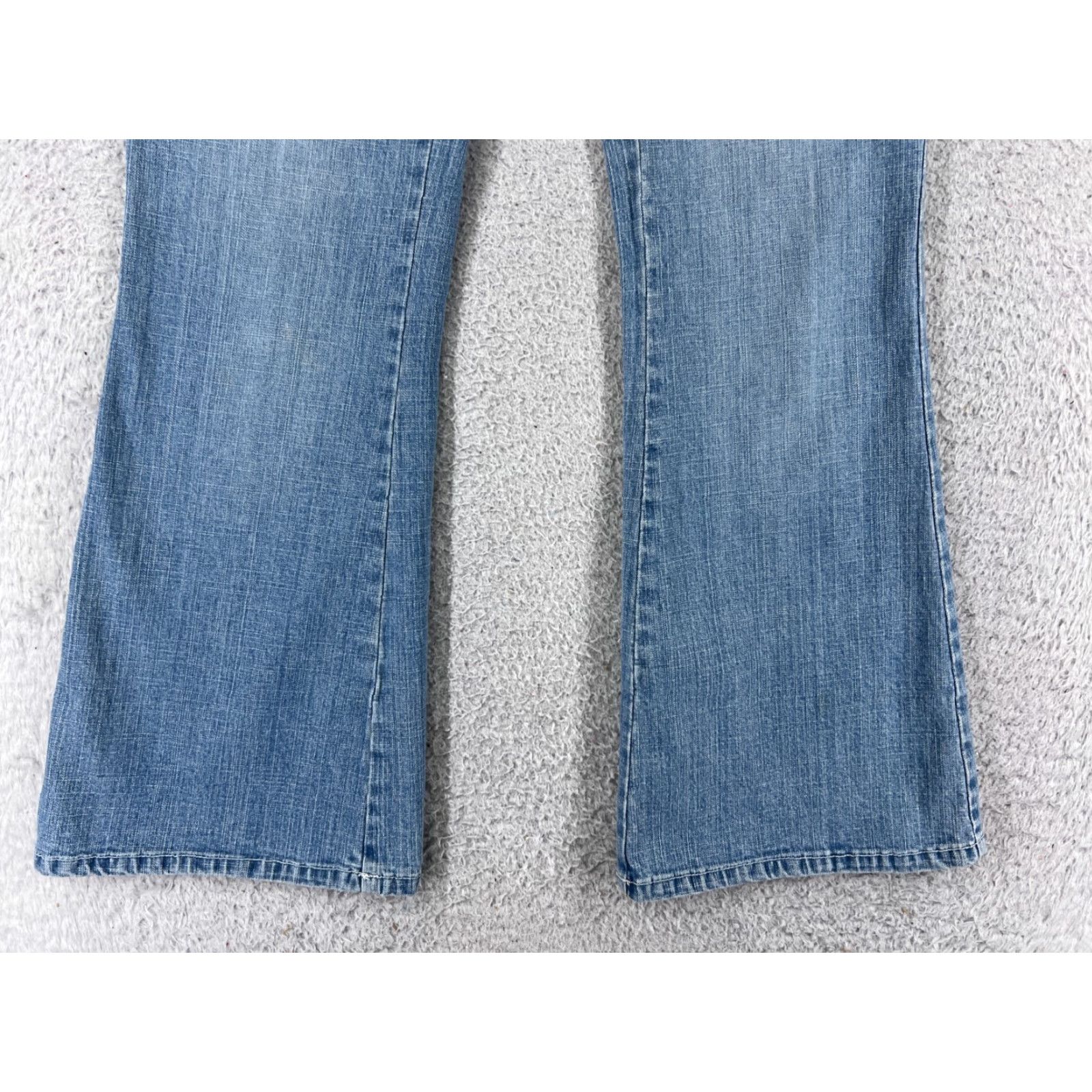 Denime SO Jeans Women 9 Blue Denim Flared Low Rise Light Wash Cotton Jeans Womens 9 Blue Denim SO Flared Jeans with Stretch Men? Size 30" / US 8 / IT 44 - 2 Thumbnail