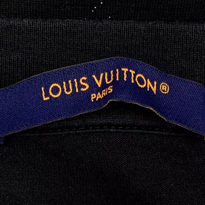 Louis Vuitton Louis Vuitton 23 color-block logo full print cotton crewne Size US L / EU 52-54 / 3 - 5 Thumbnail